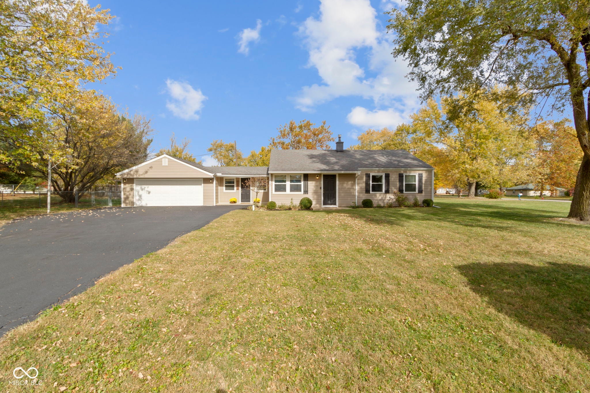 9324 E Thompson Road, Indianapolis