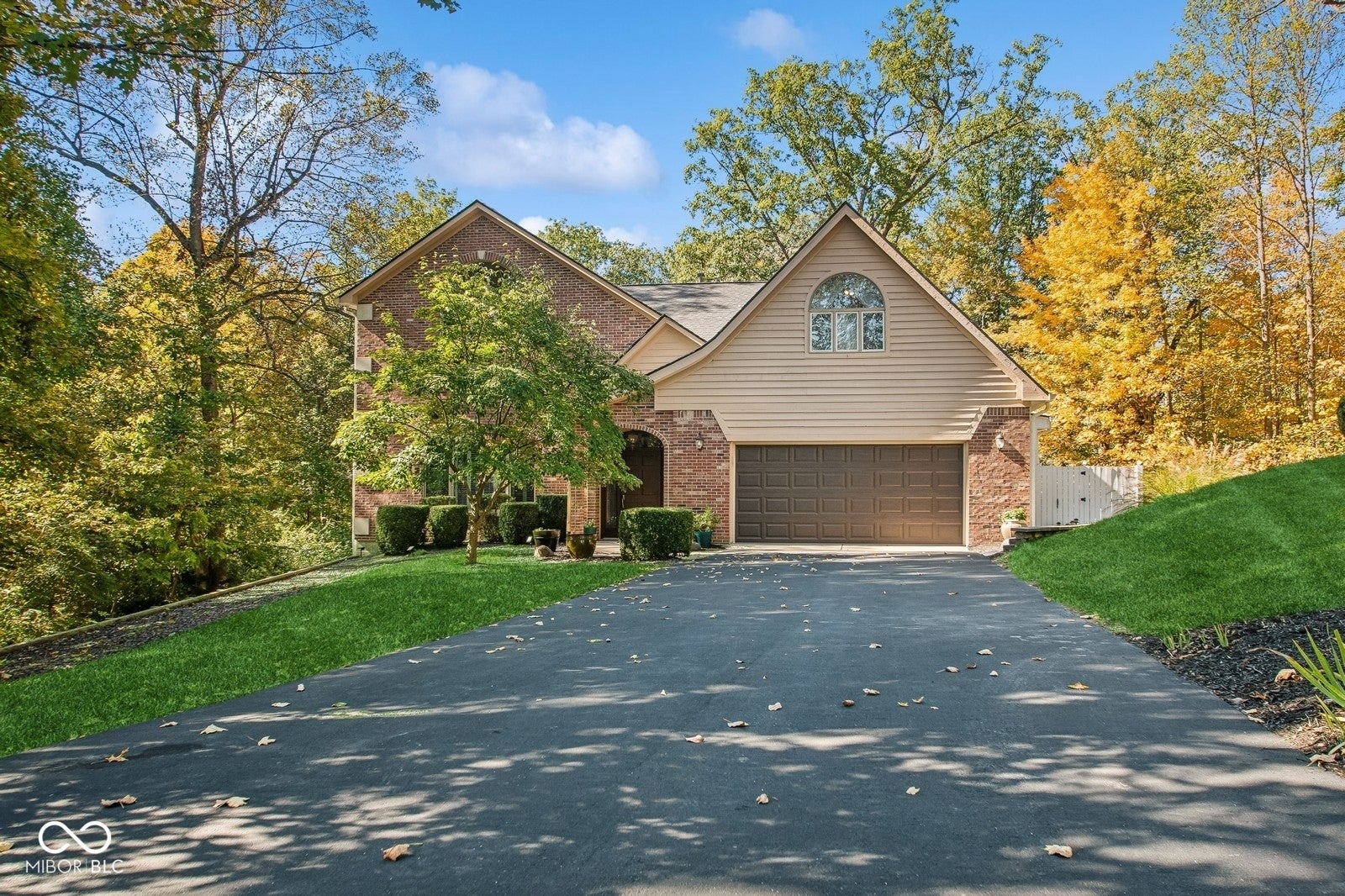 6902 Creekridge Trail, Indianapolis