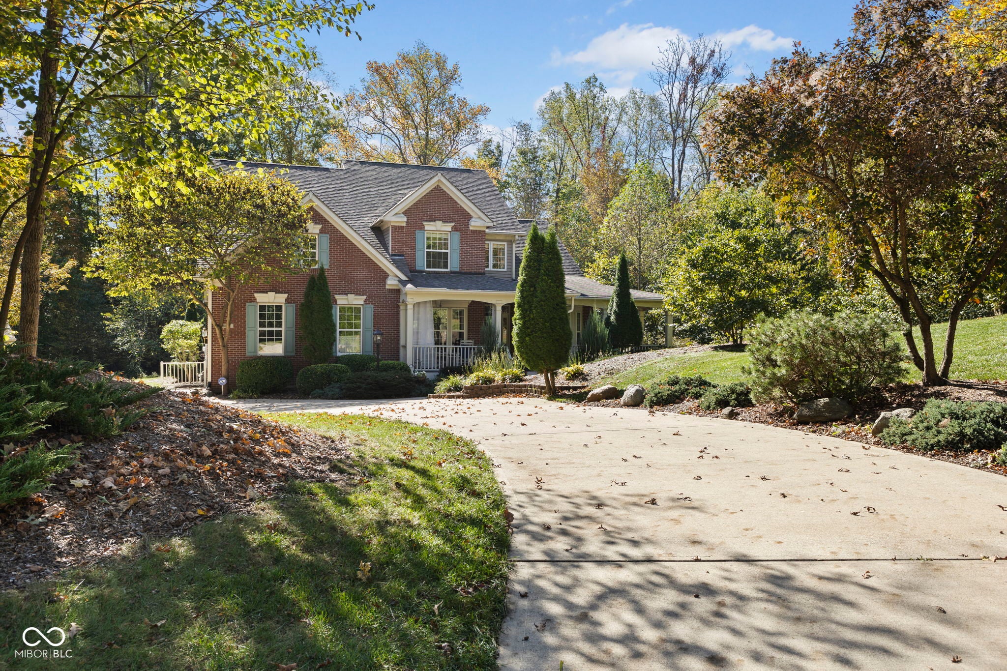 6521 E Rolling Valley Court, Mooresville