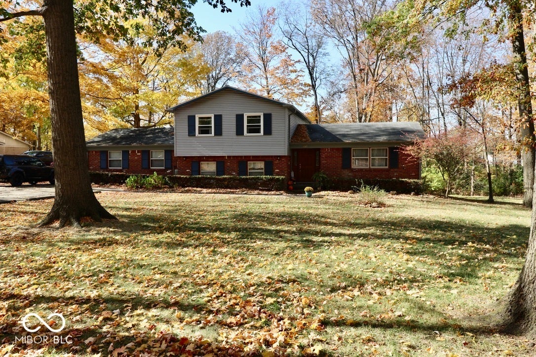 437 N Woodland Heights Drive, Crawfordsville