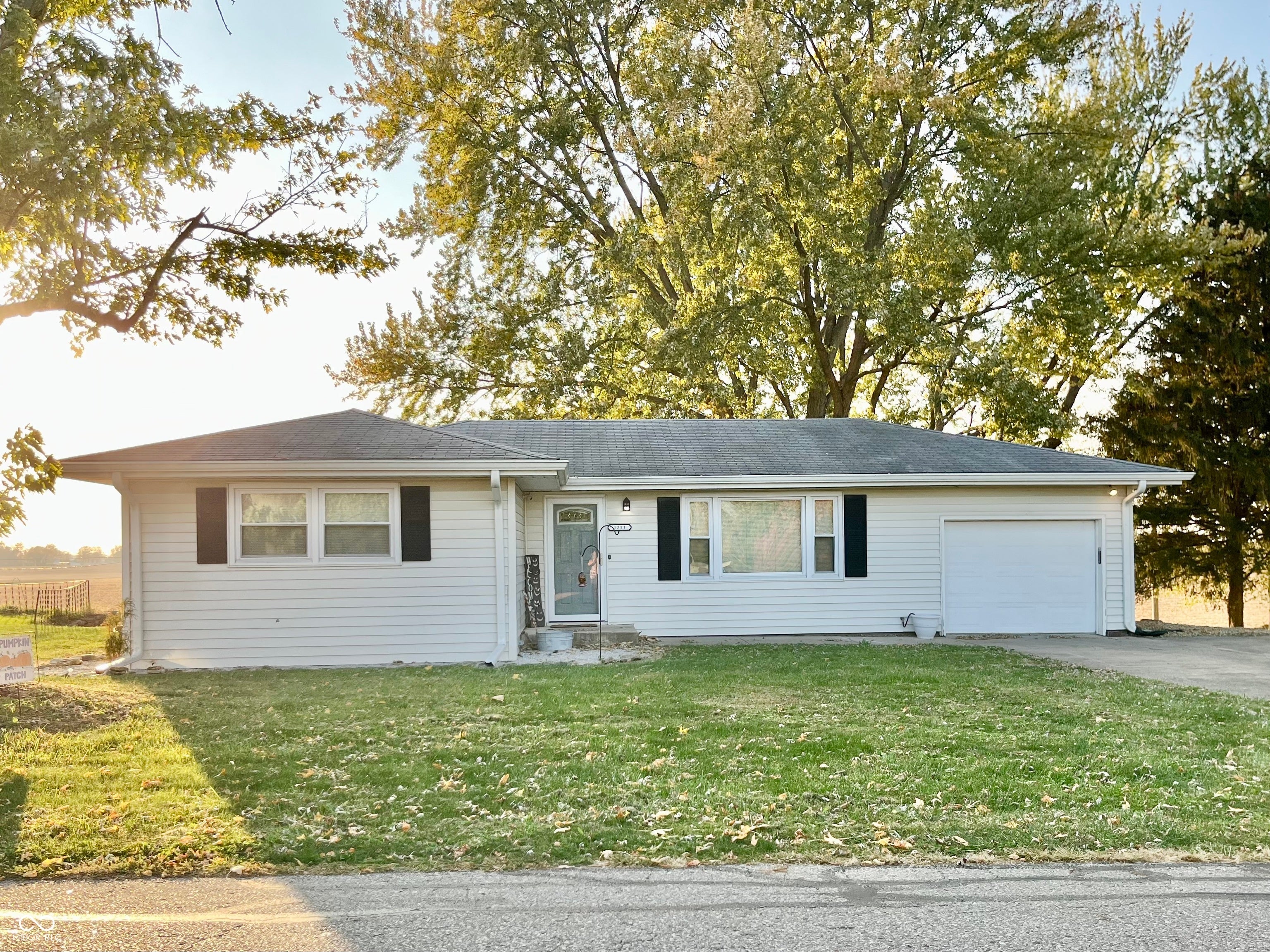 1211 N Spencer Street, Rushville