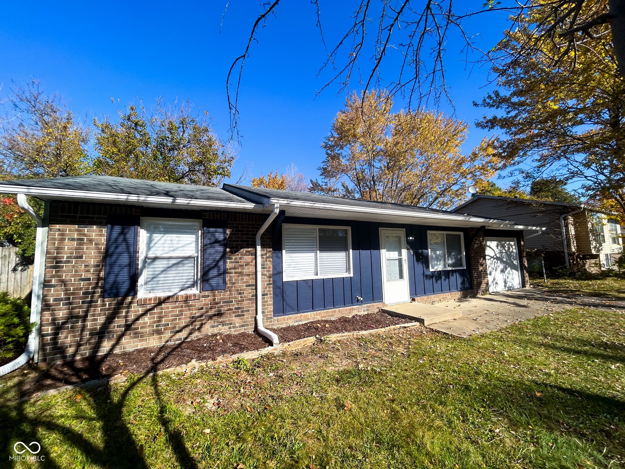 10104 Ridgefield Drive, Indianapolis