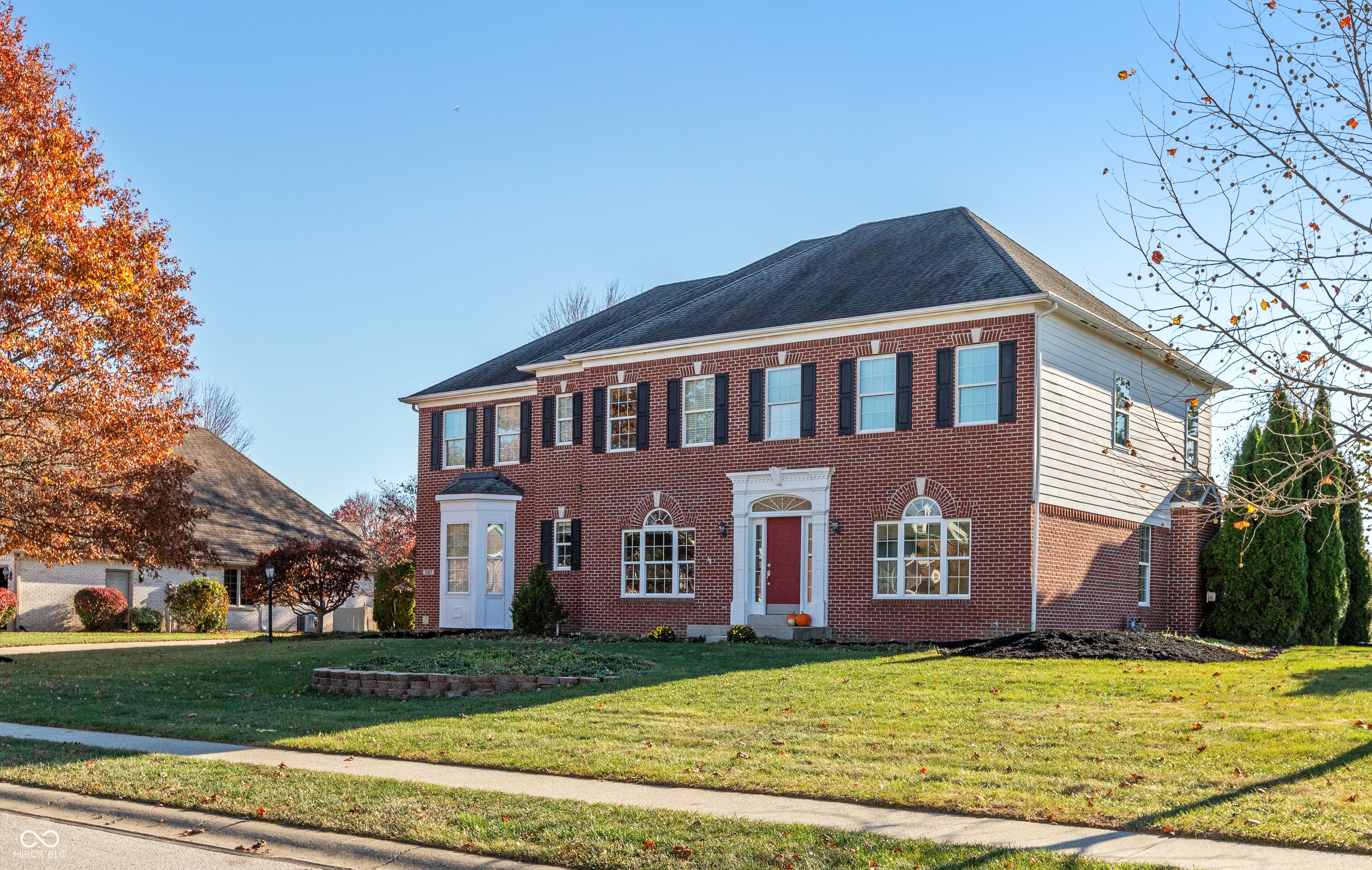 5927 Willow Bend Drive, Avon