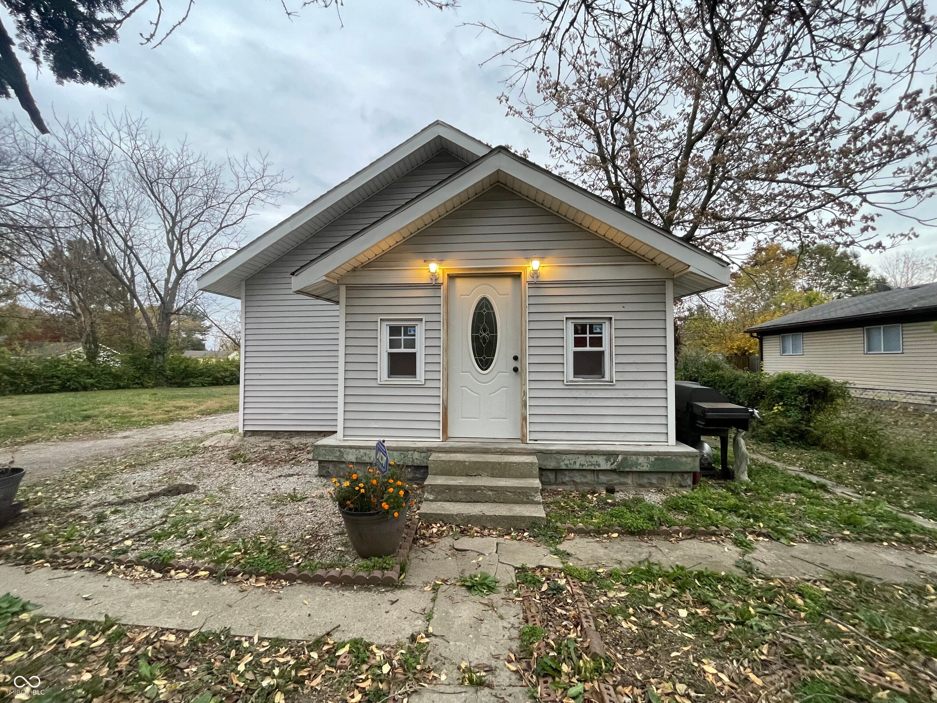 807 S Taft Avenue, Indianapolis