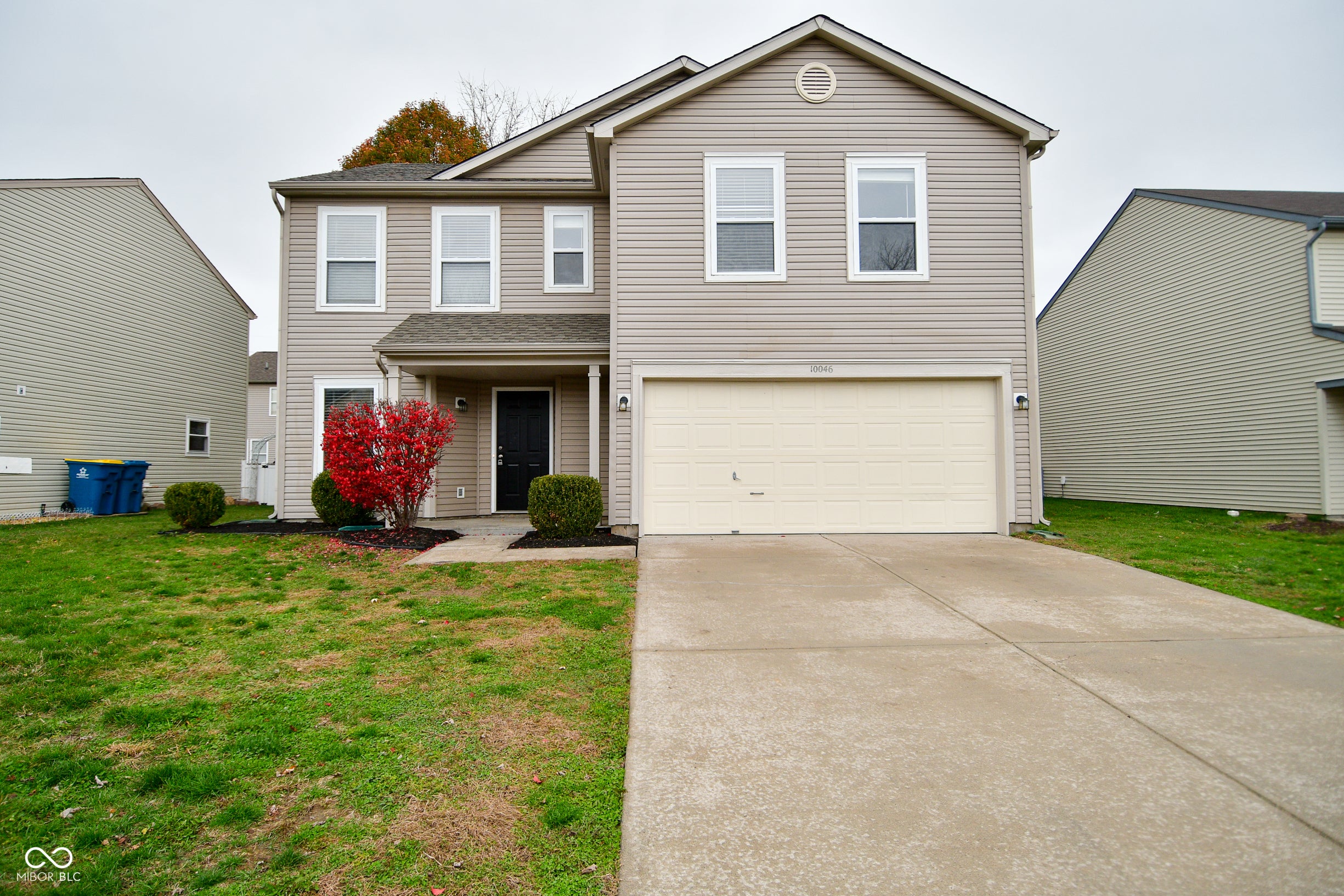 10046 Sapphire Berry Lane, Fishers