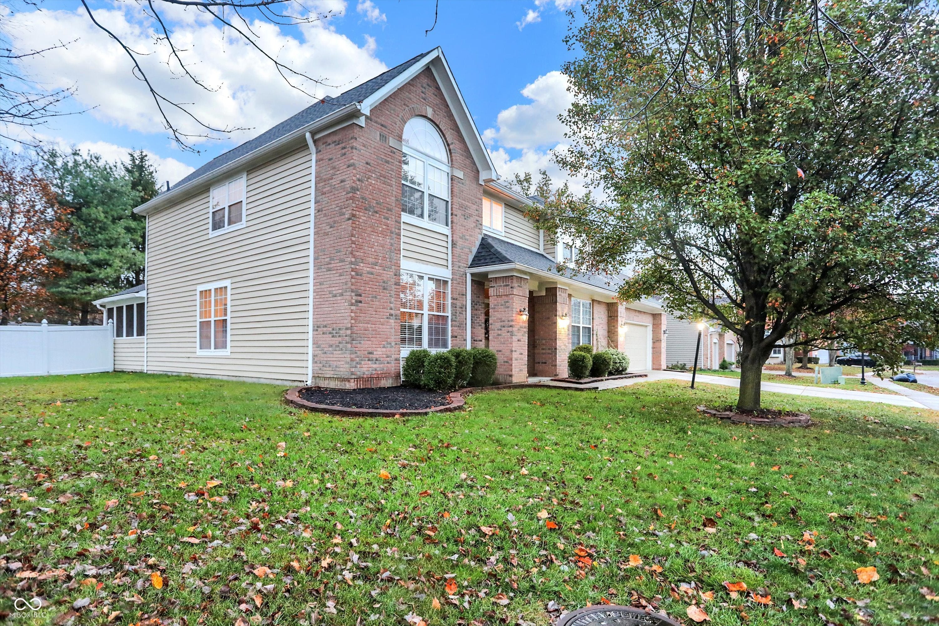 Photo of 7036 Bluffgrove Lane Indianapolis, IN 46278