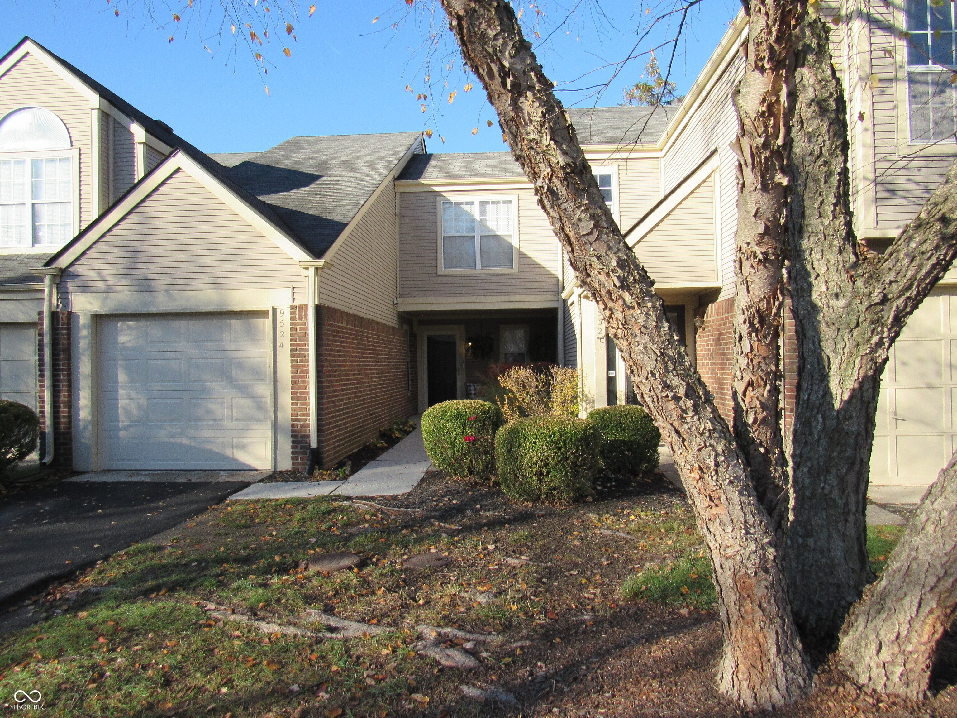 9524 Aberdare Drive 122, Indianapolis