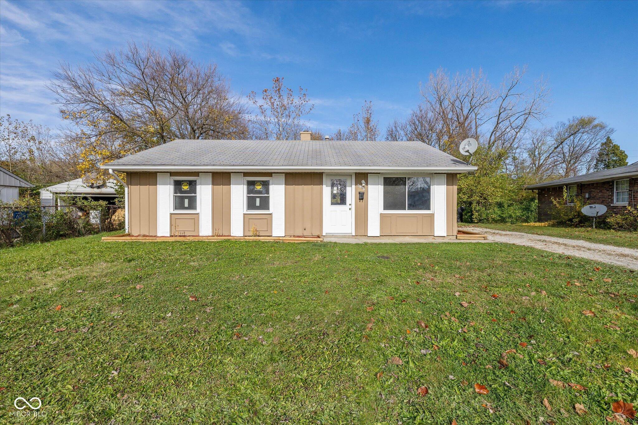 8908 Elmonte Drive, Indianapolis