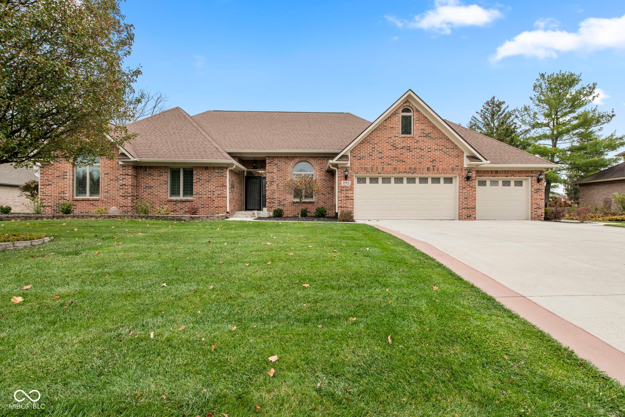 Photo of 2163 Scarlet Oak Drive Avon, IN 46123