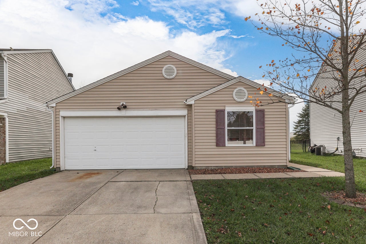 7733 Amadeus Drive, Indianapolis