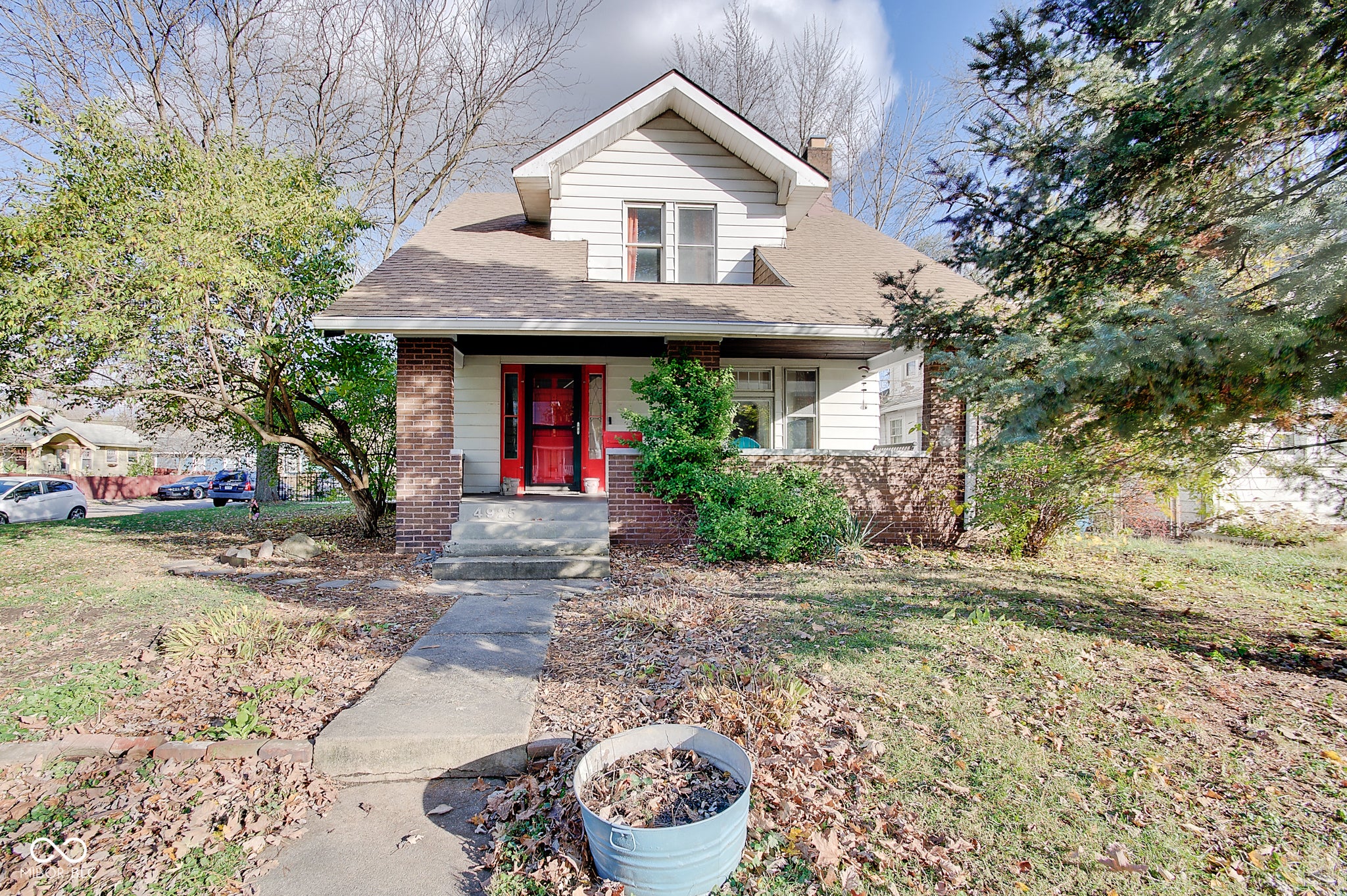 4925 Carrollton Avenue, Indianapolis