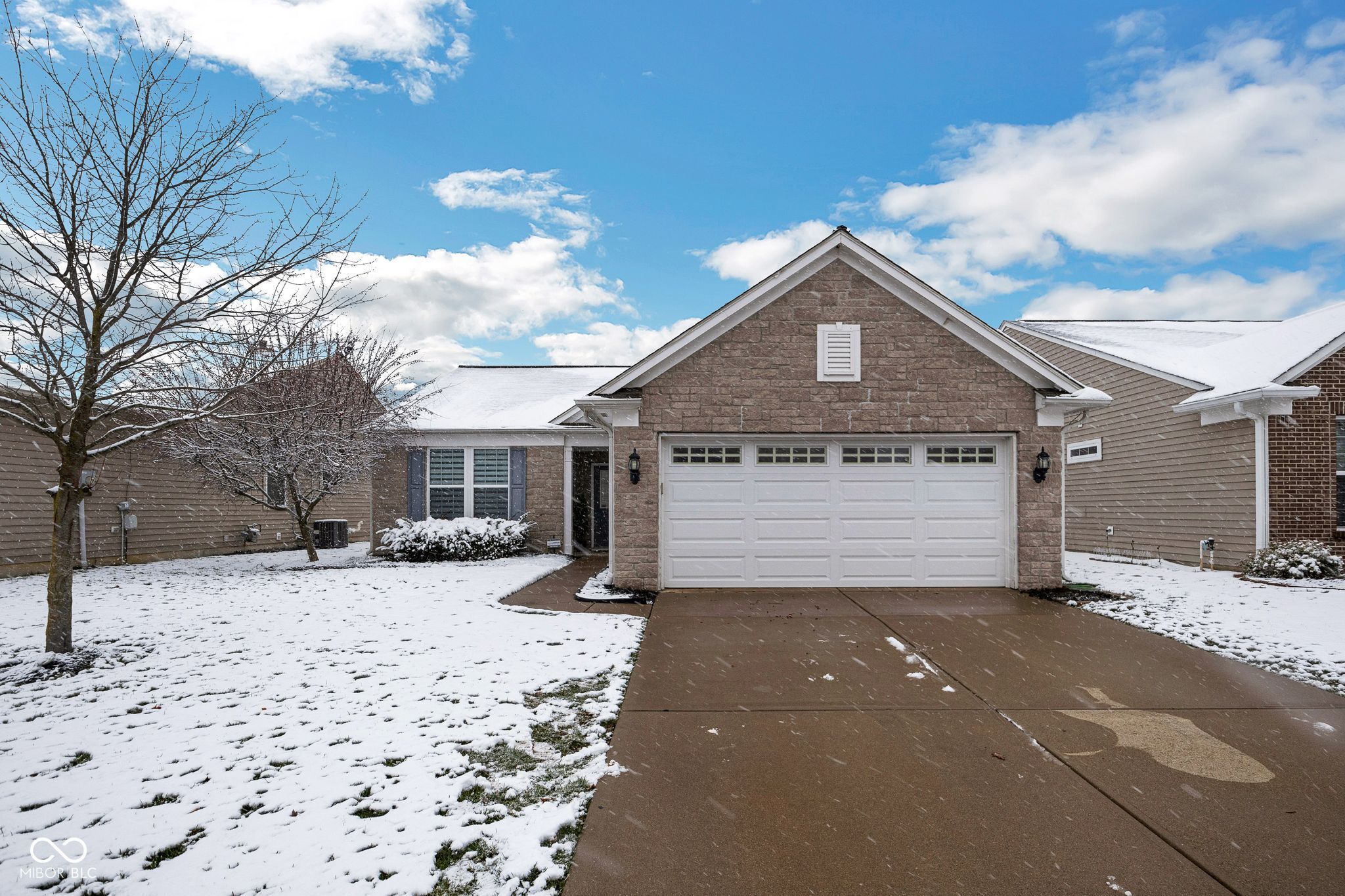 Photo of 13982 Avalon Boulevard Fishers, IN 46037