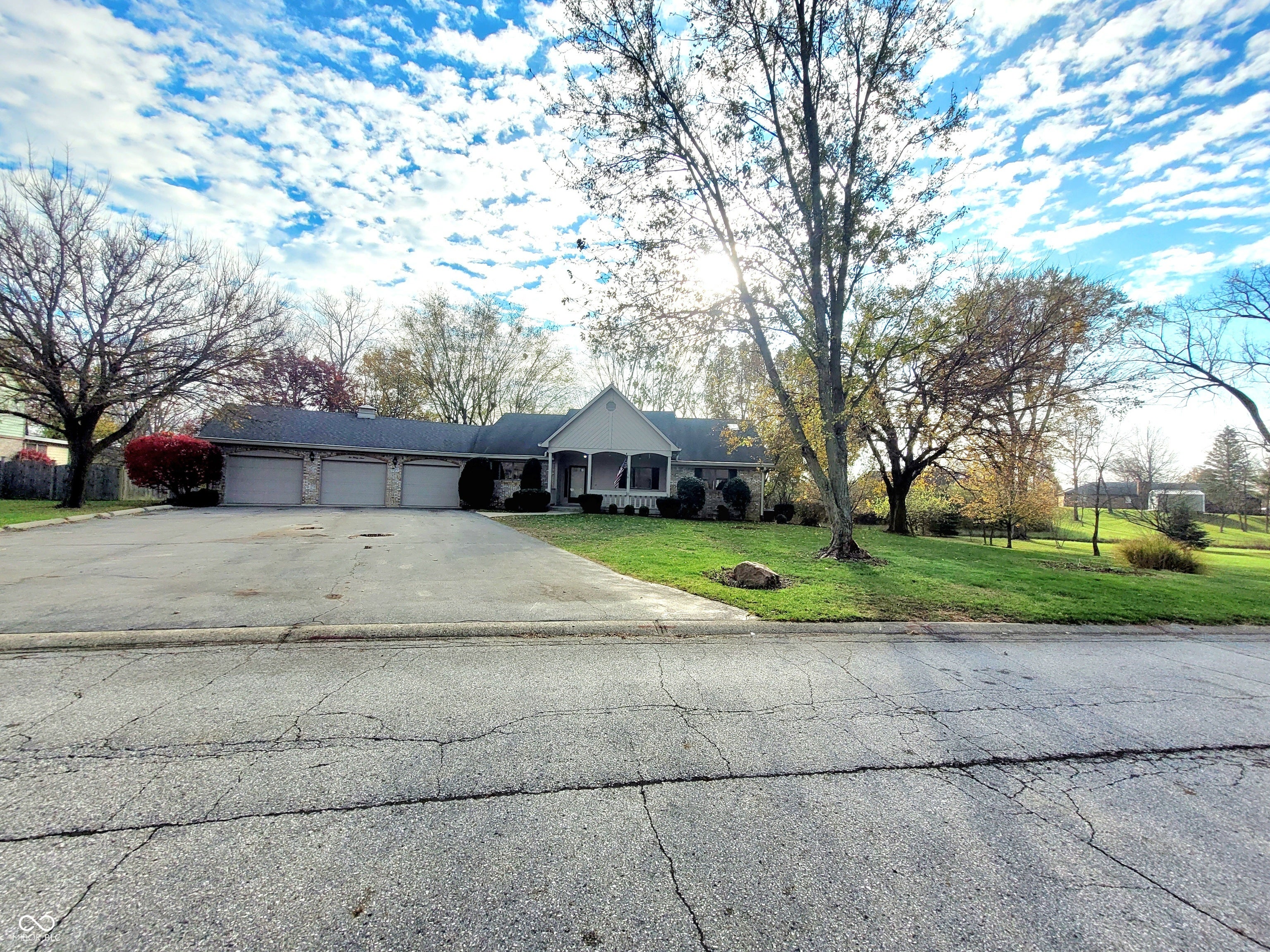 Photo of 239 Glenbrook Lane Avon, IN 46123