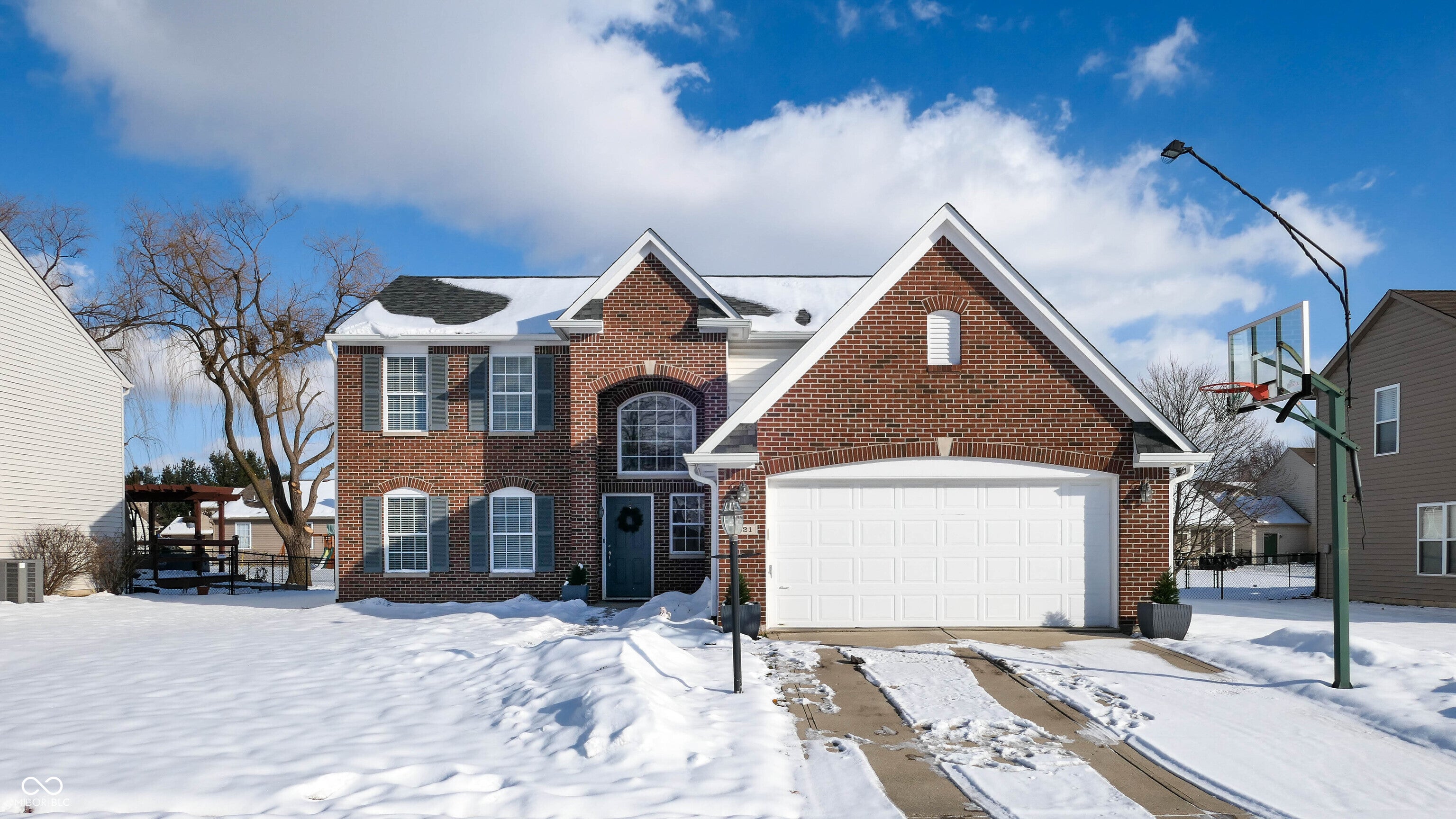 7821 Valley Stream Drive, Indianapolis