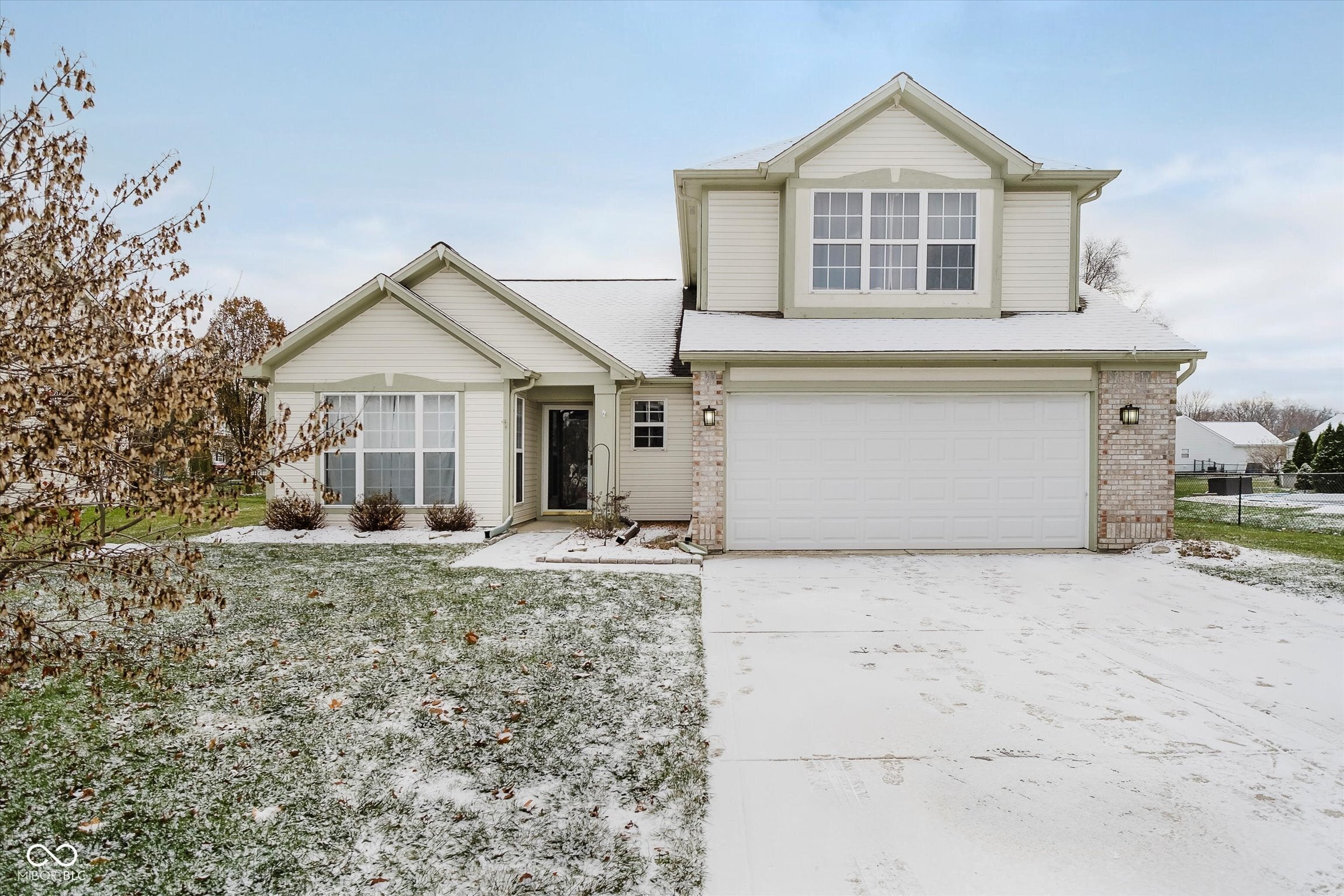 Photo of 5670 Gainesway Drive Greenwood, IN 46142