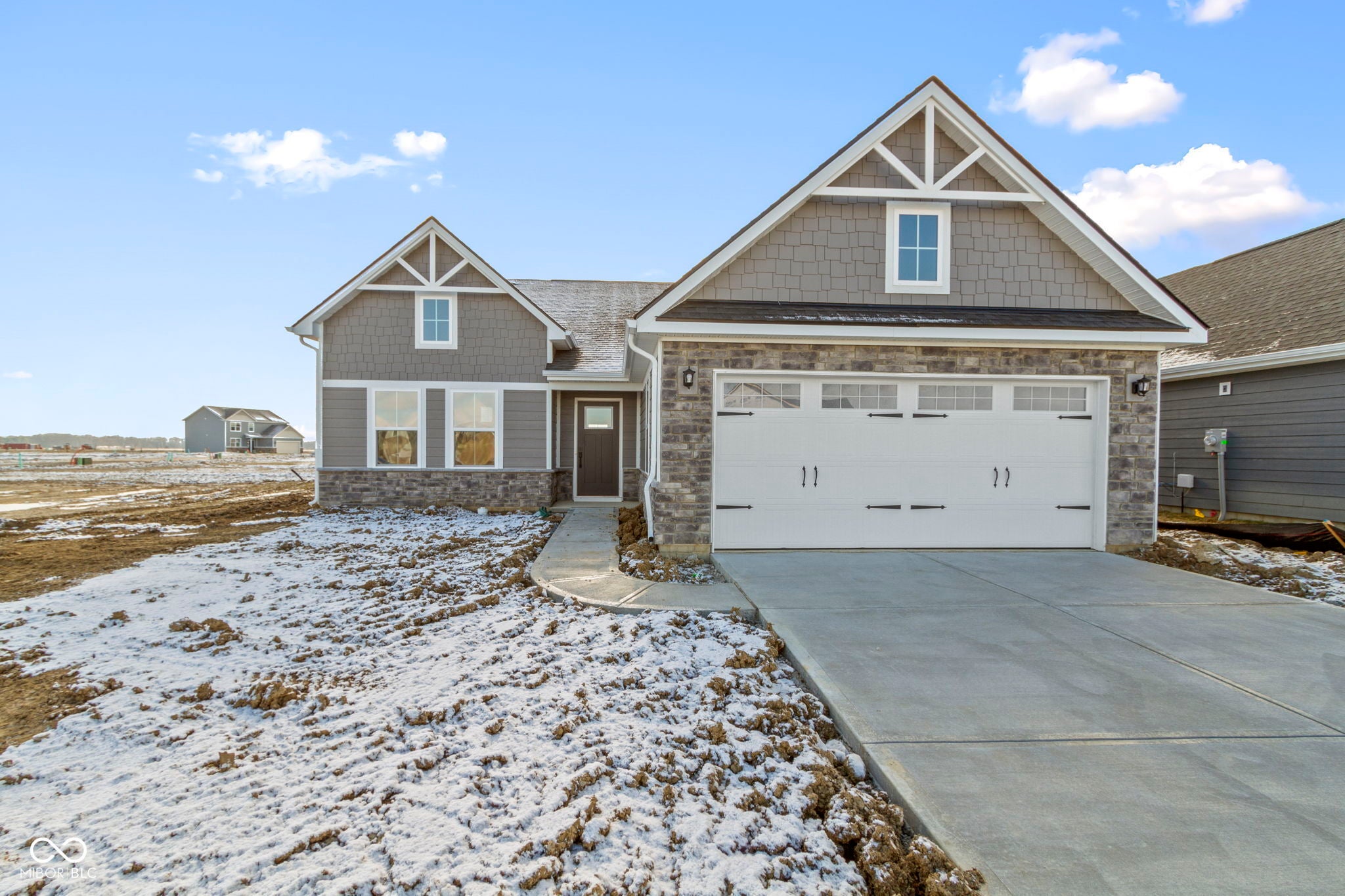 2246 Walnut Frk Drive, Whitestown