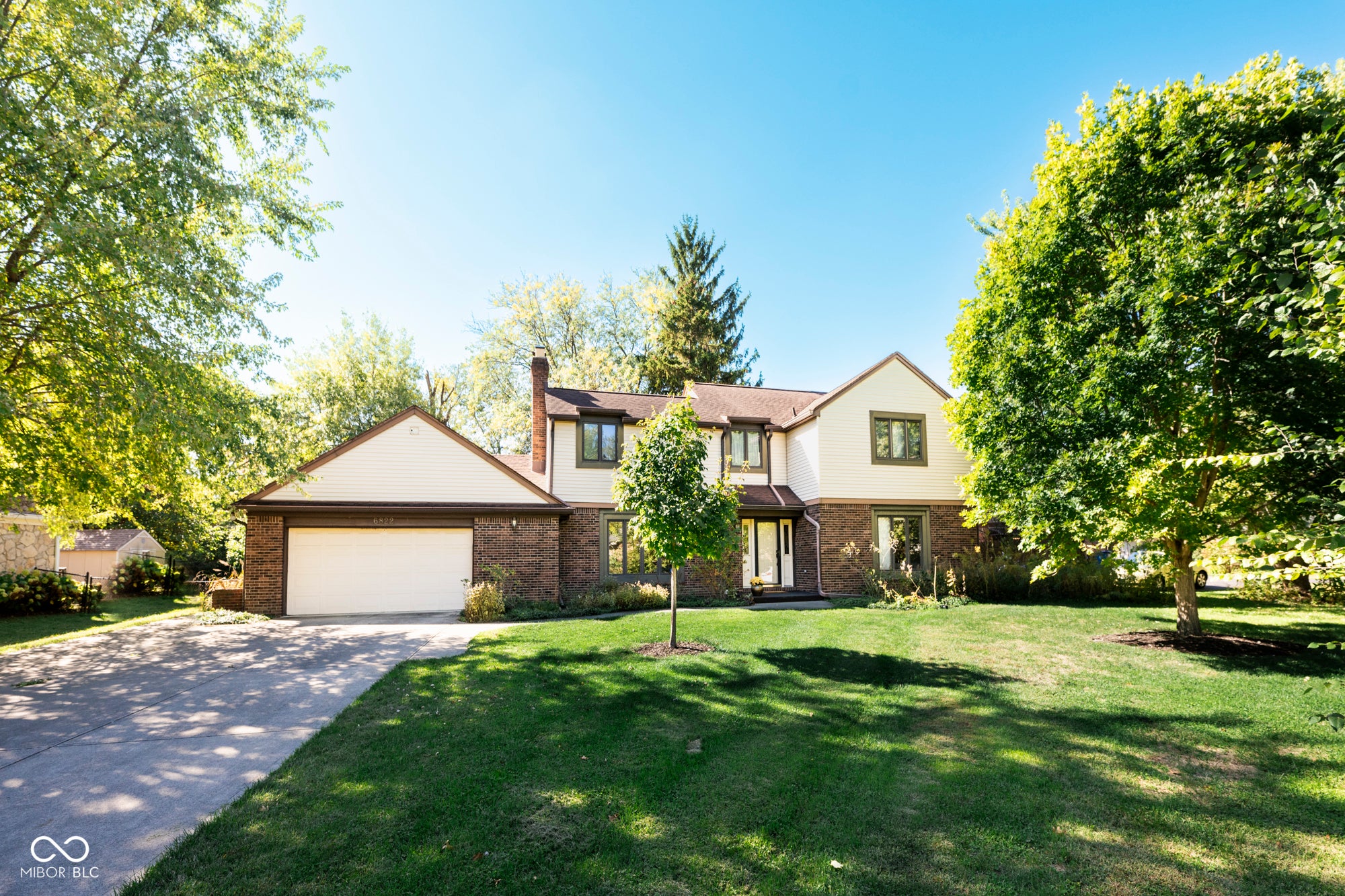 6822 Bruton Drive, Indianapolis