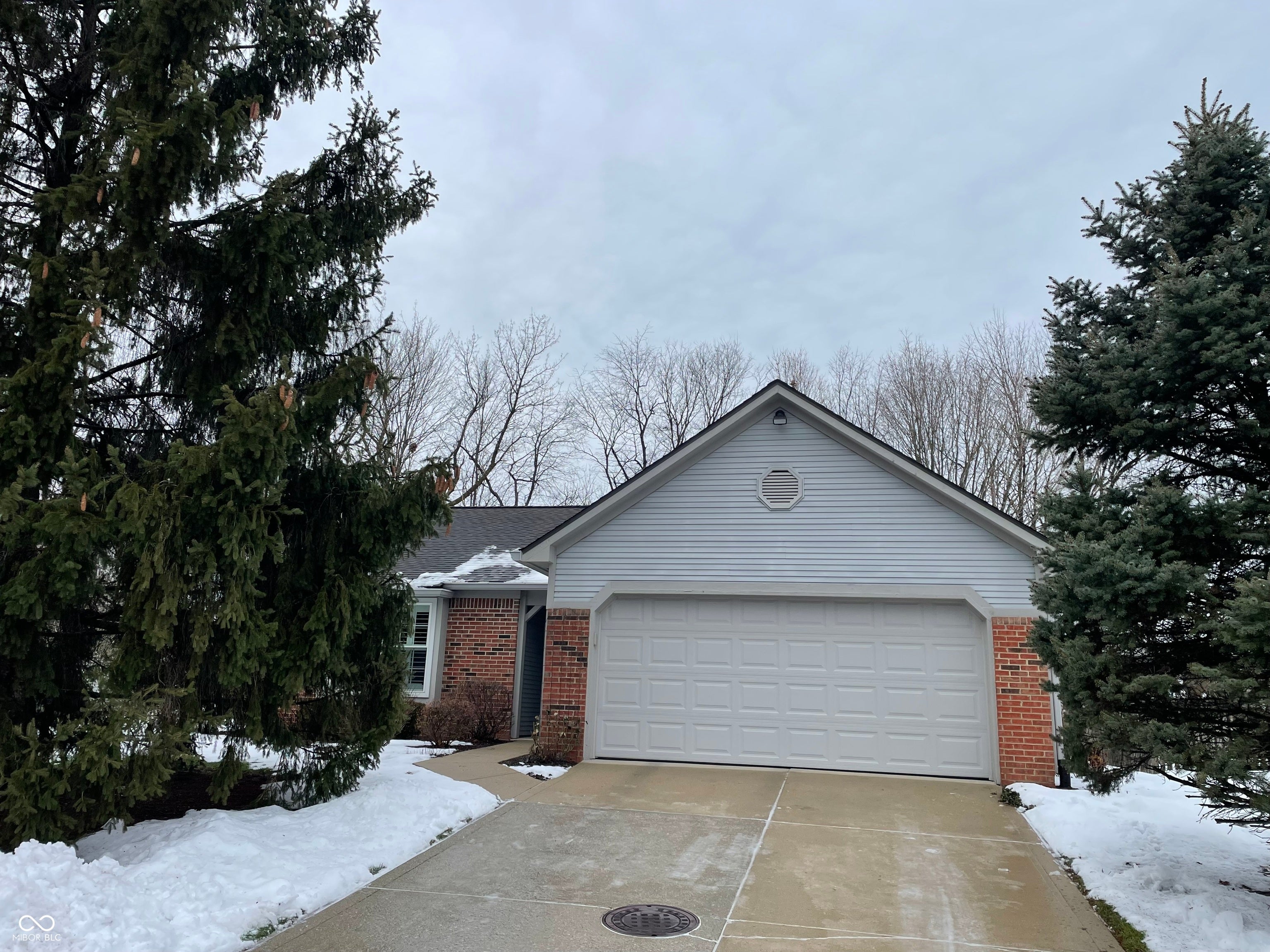 11336 Cherry Blossom W Drive, Fishers