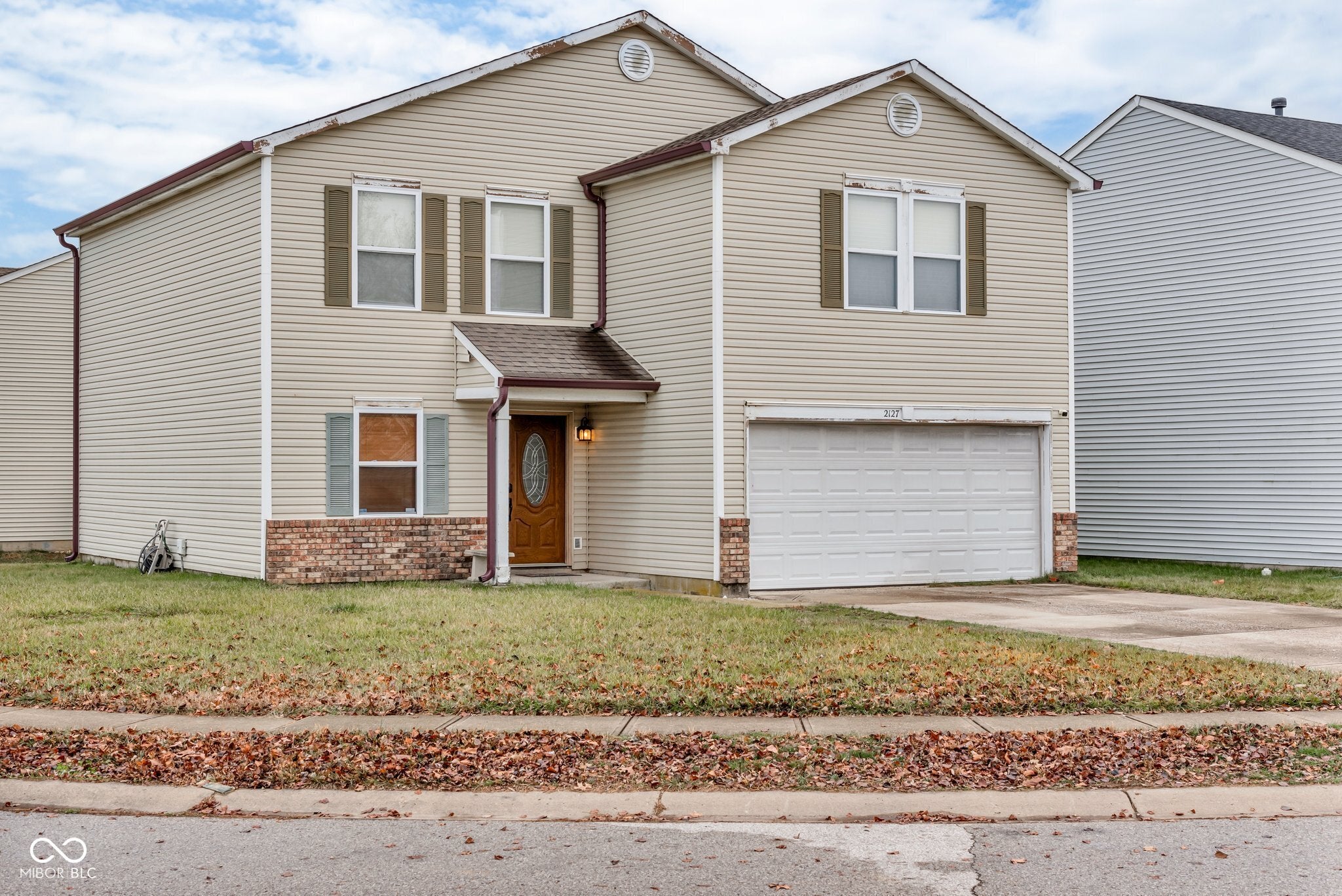 Photo of 2127 Summer Breeze Way Greenwood, IN 46143