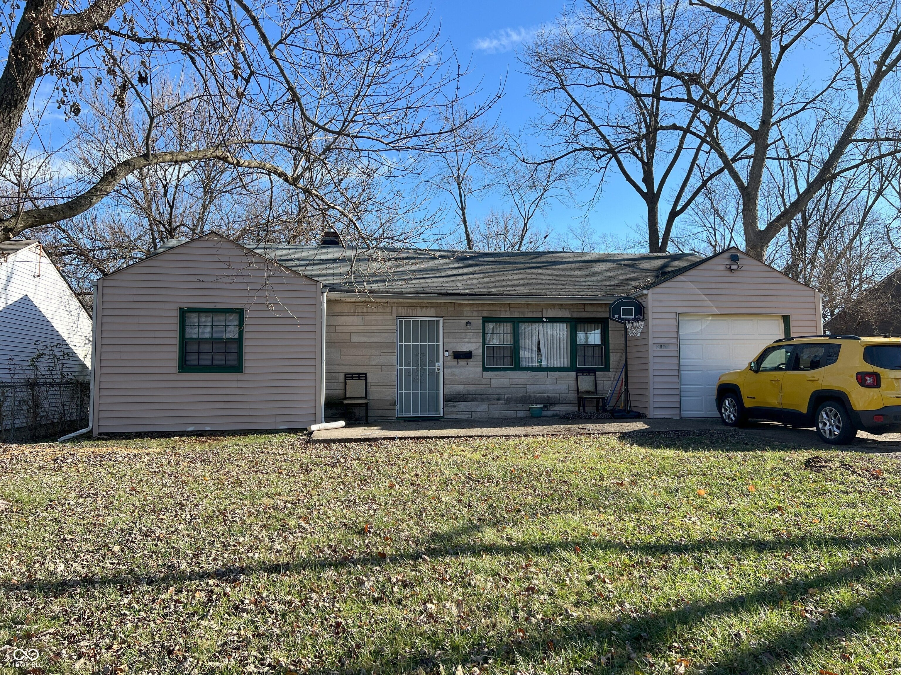 Photo of 2307 N Catherwood Avenue Indianapolis, IN 46219