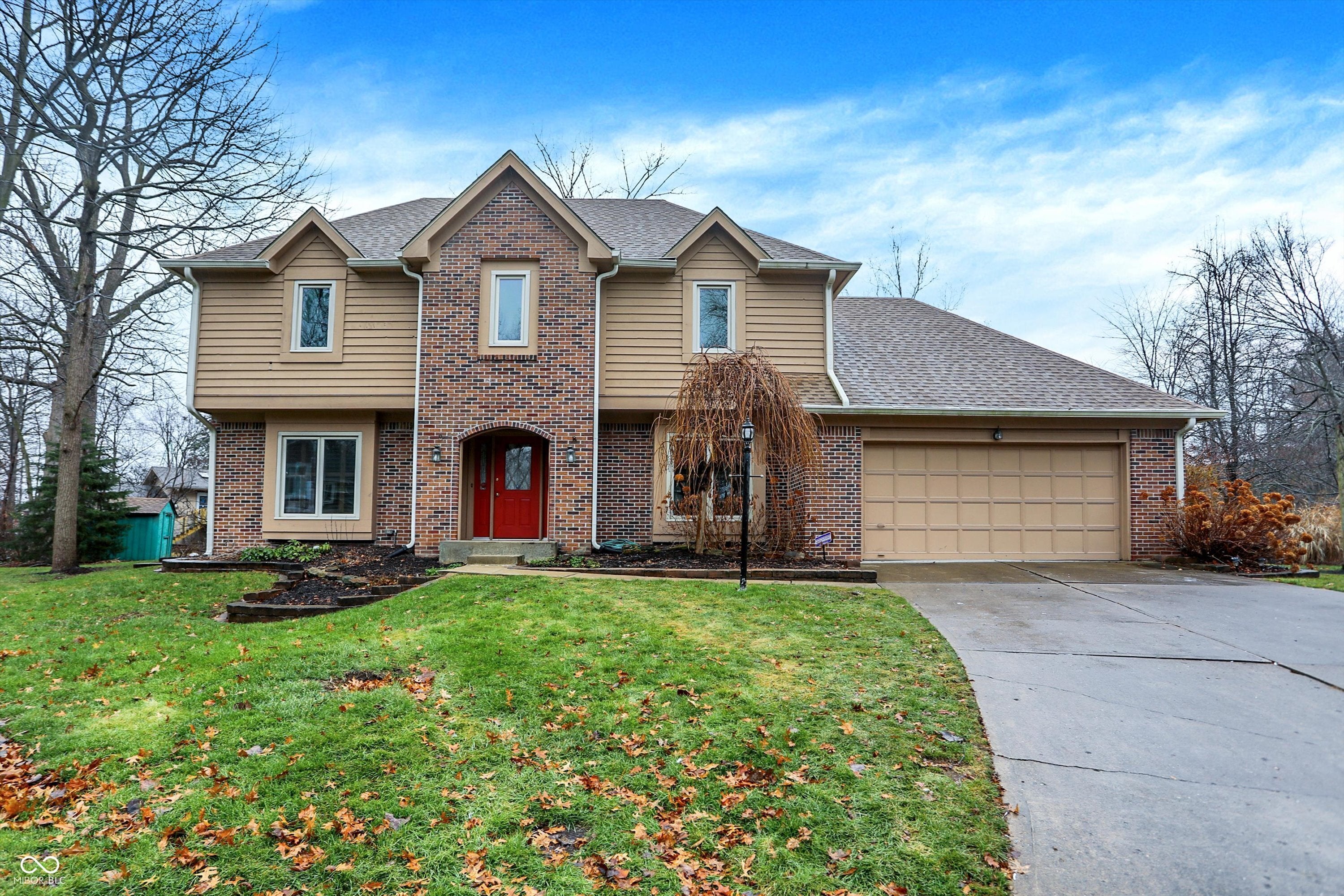 11469 Woodview Court, Fishers