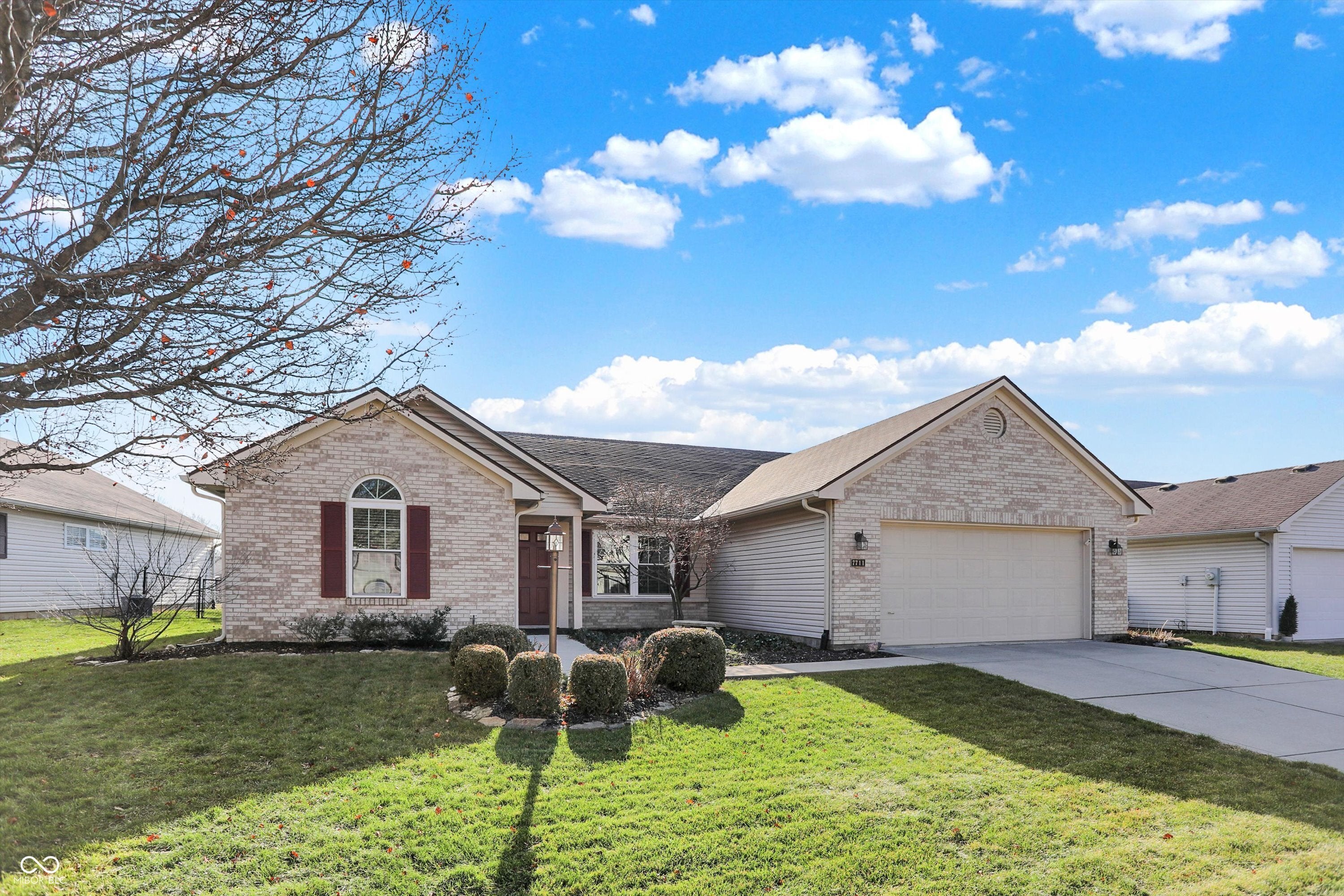 7711 Blue Willow Drive, Indianapolis