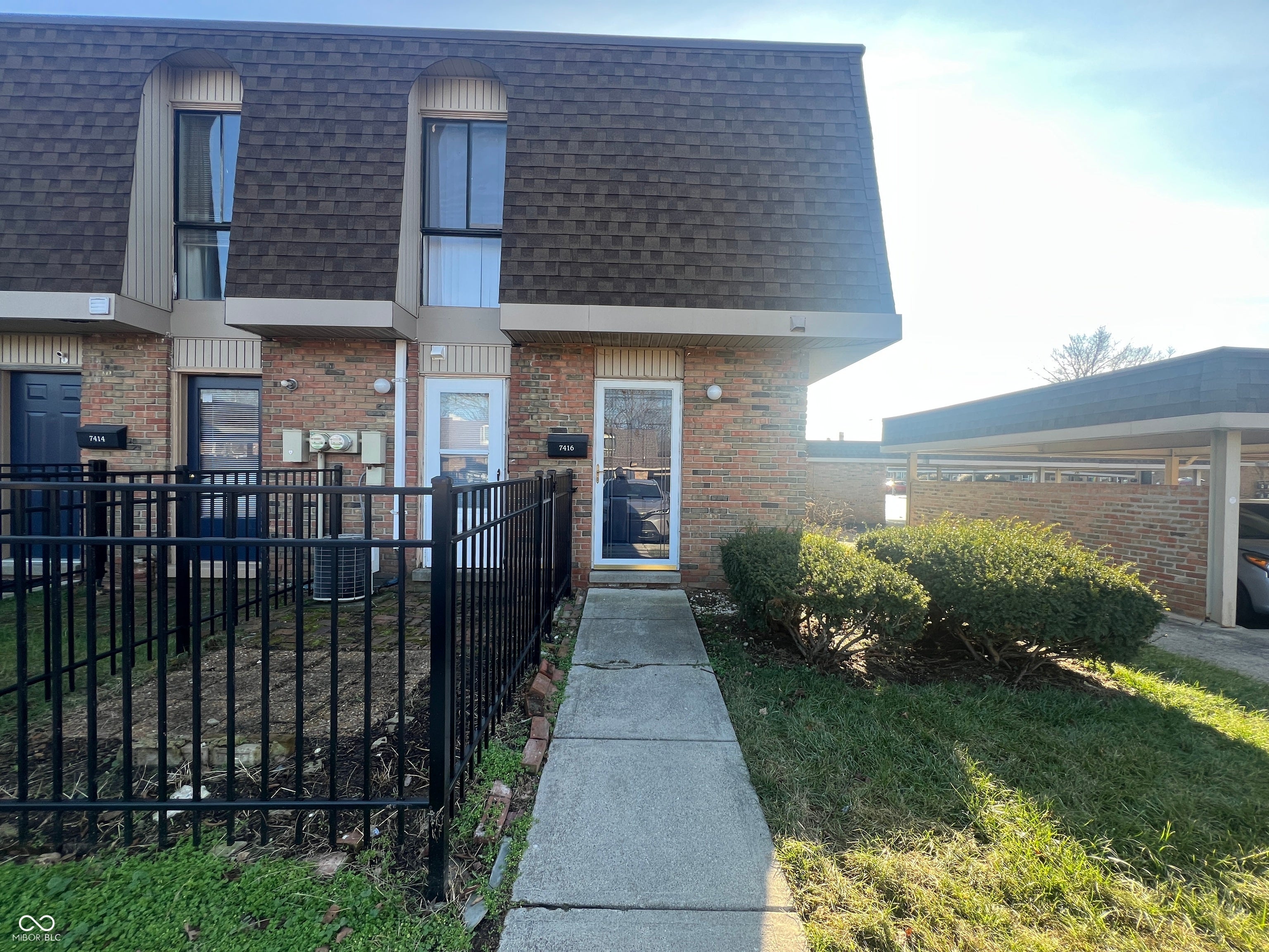 7416 Countrybrook Drive 7416, Indianapolis