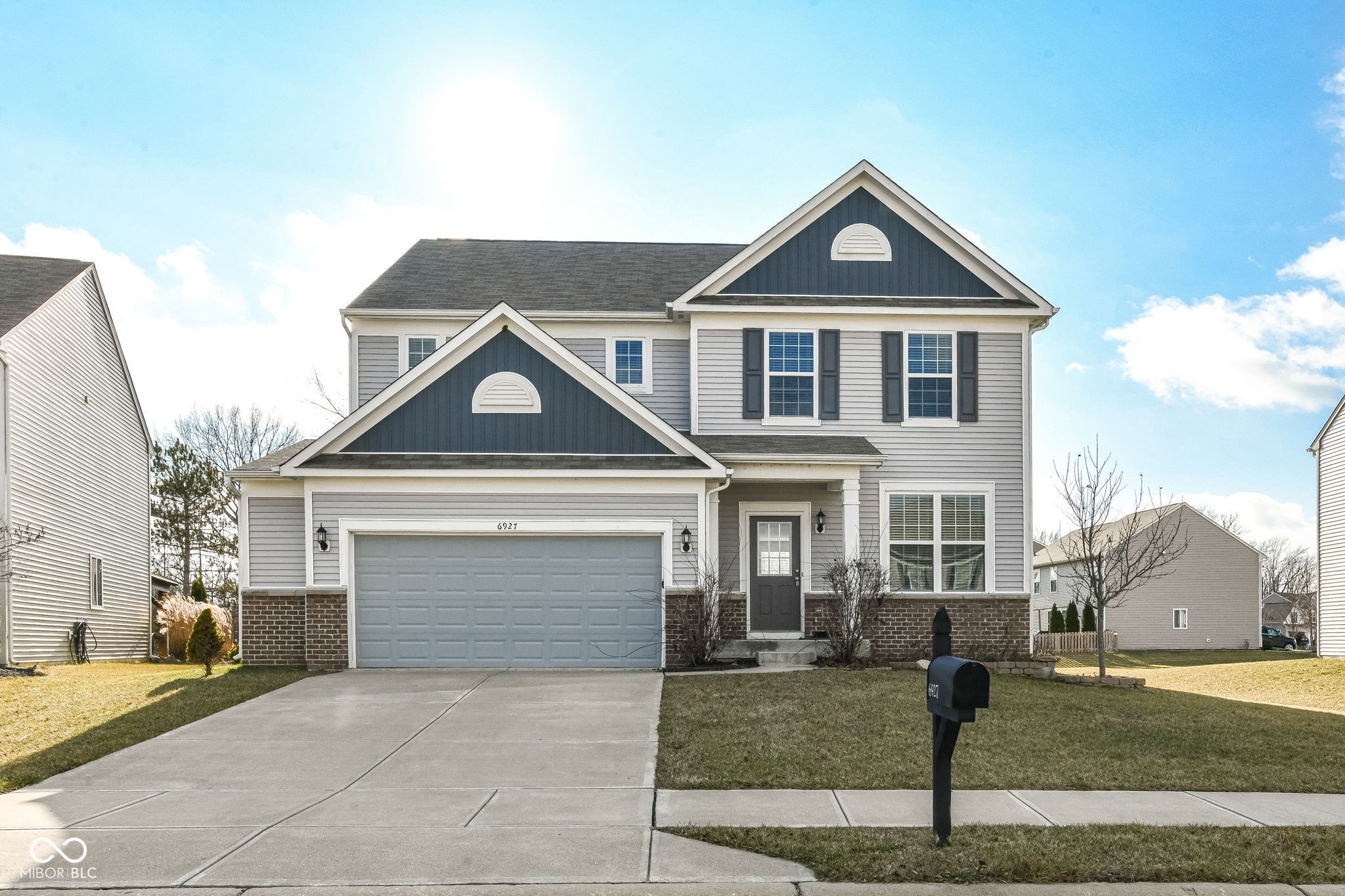 6927 Park Grove Boulevard, Whitestown