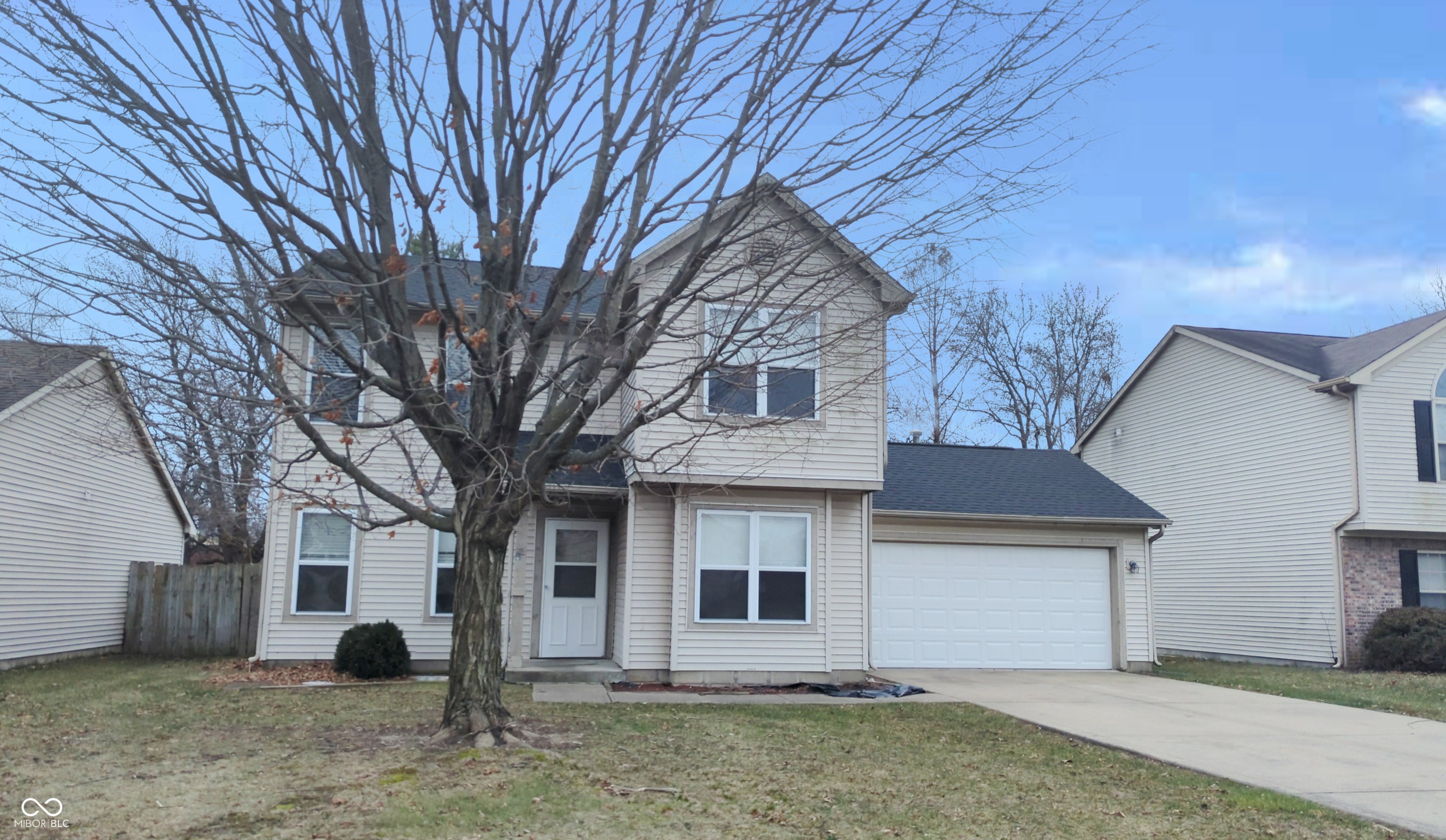 Photo of 5709 Woodland Way Indianapolis, IN 46254