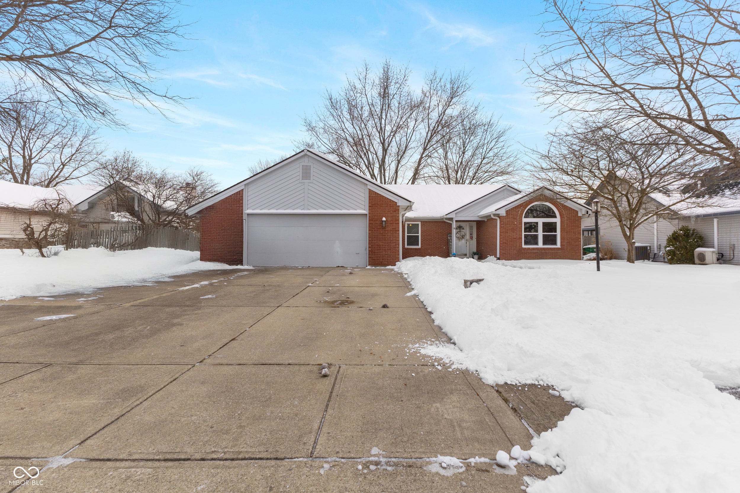 8552 Sunningdale Boulevard, Indianapolis