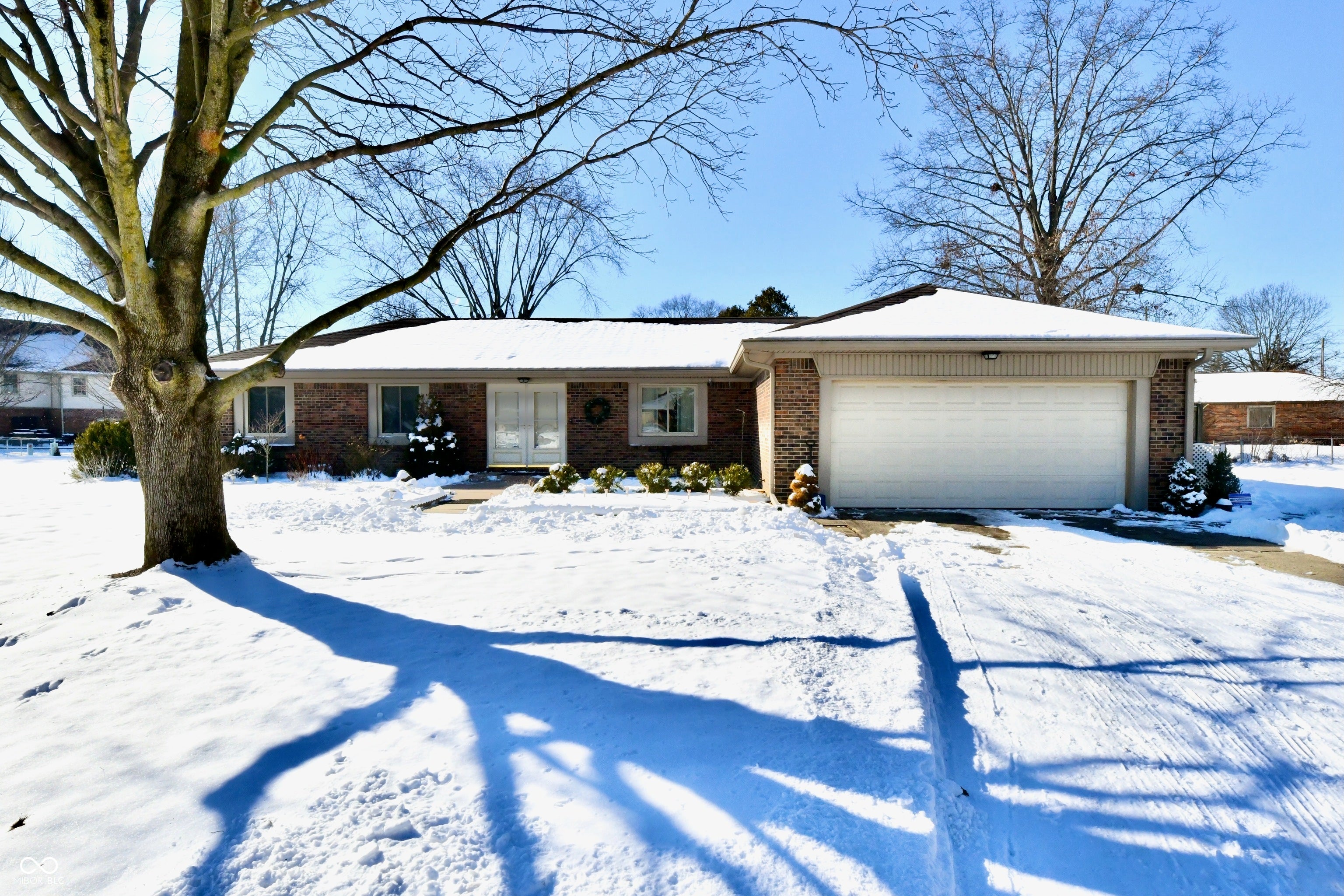 Photo of 1619 Beech Circle Plainfield, IN 46168