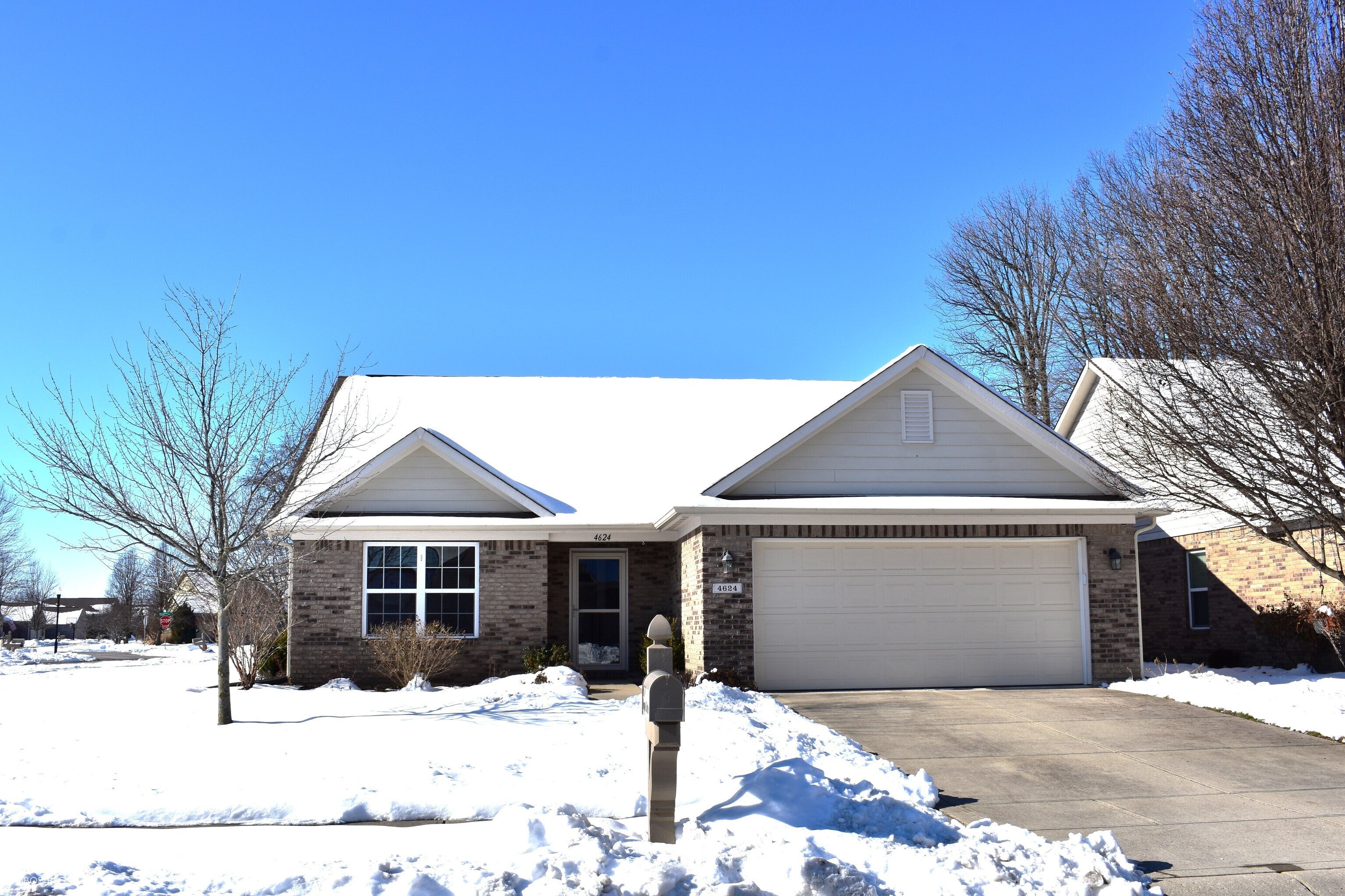 Photo of 4624 Hogan Circle Plainfield, IN 46168