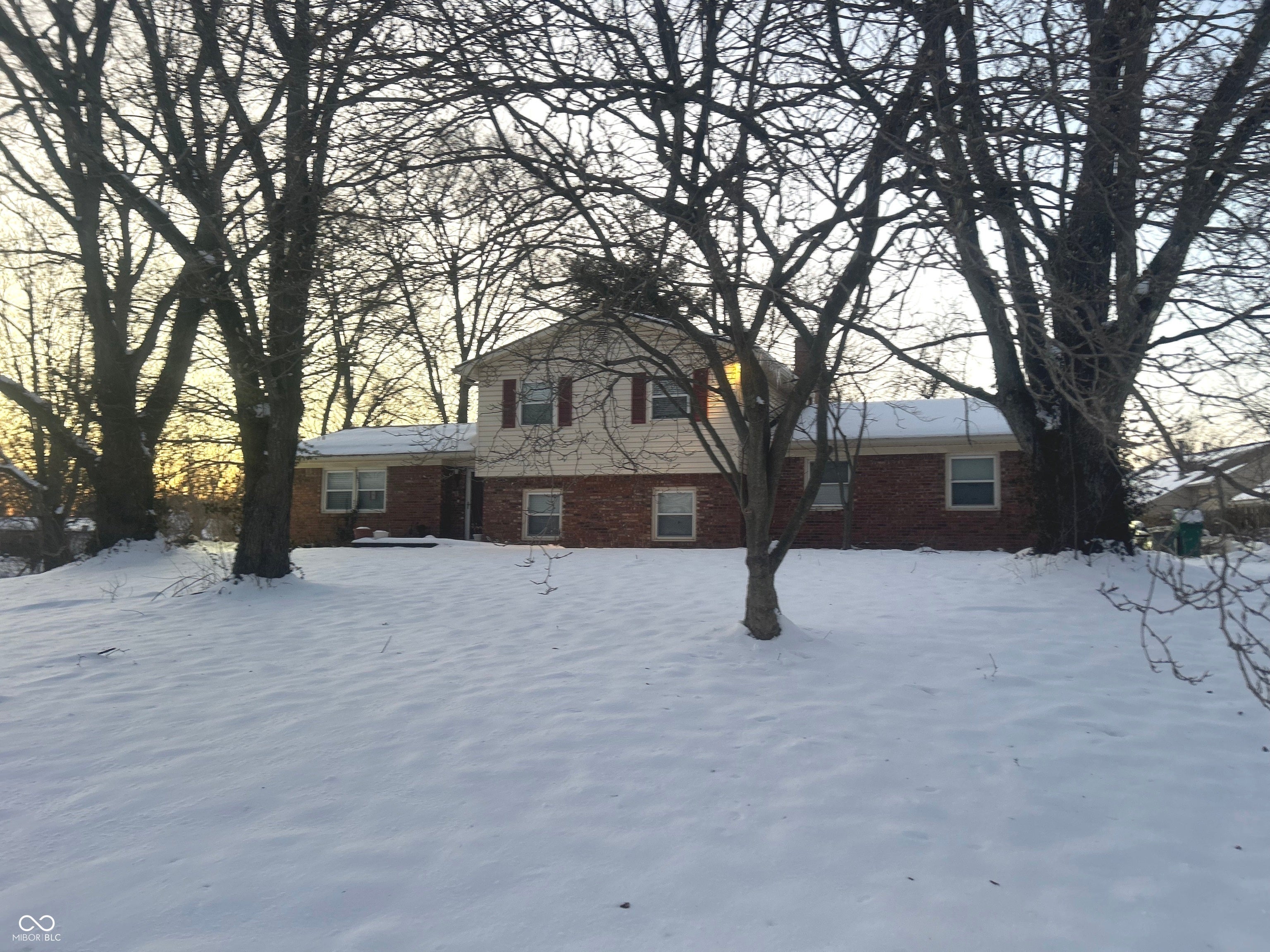 1726 Mccollough Drive, Indianapolis