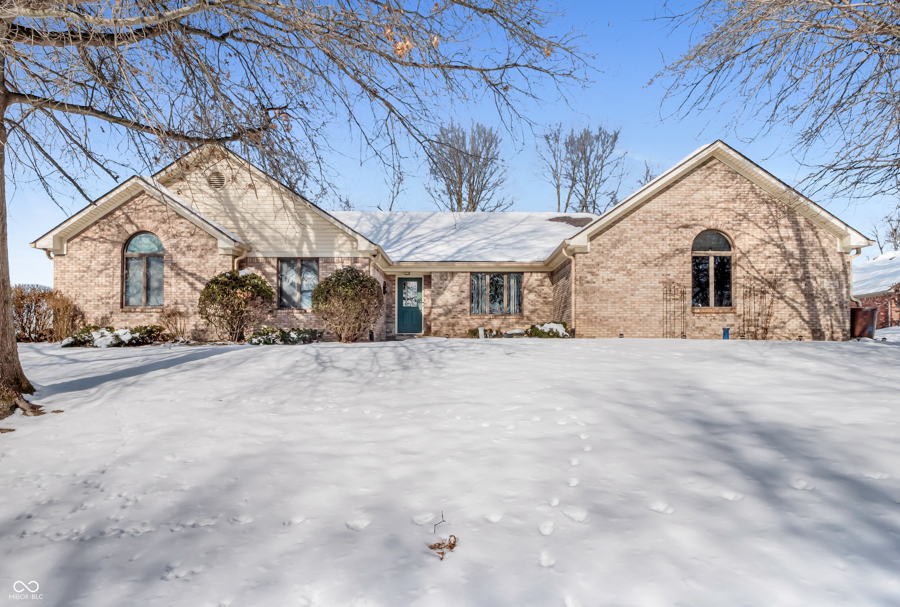 310 Vista Court, Plainfield