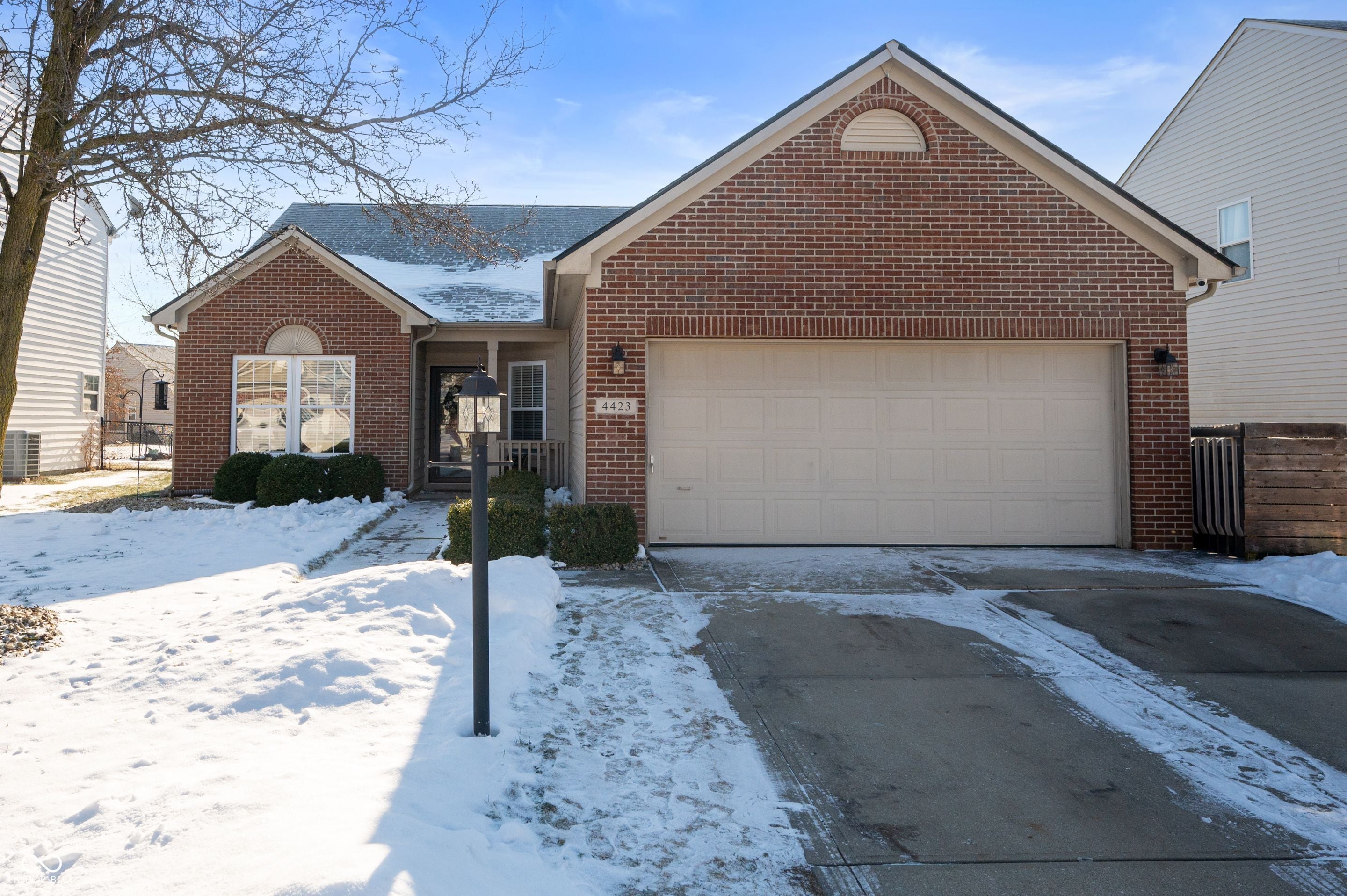 4423 Valley Trace Drive, Indianapolis