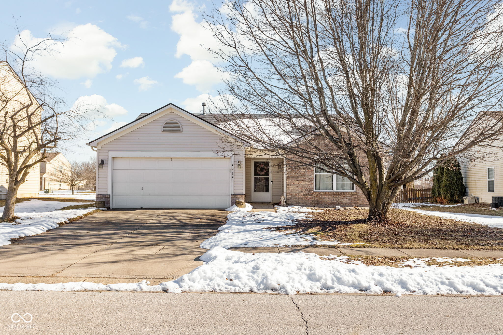 Photo of 1238 Summer Ridge Lane Brownsburg, IN 46112