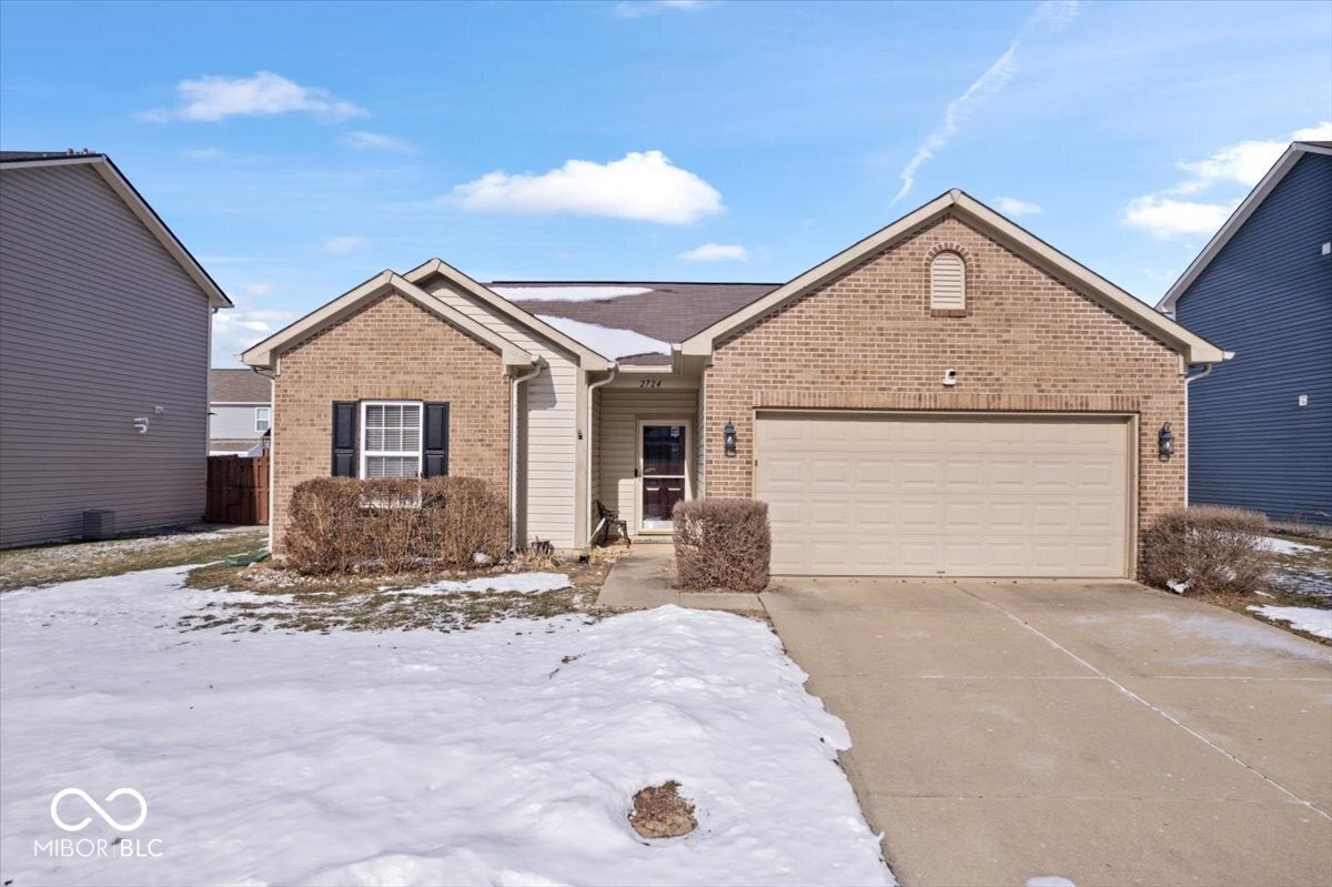 2724 Winding Creek Lane, Greenfield