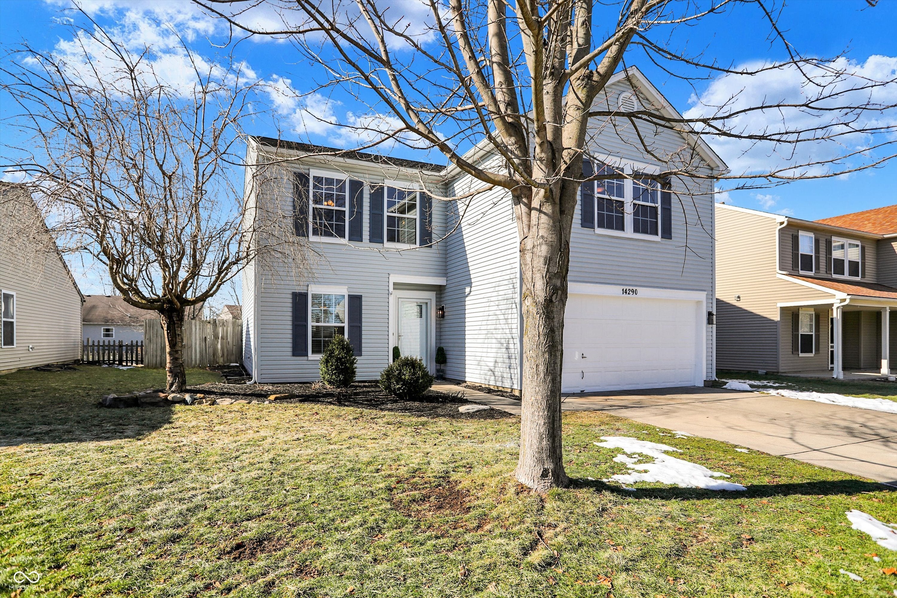 Photo of 14290 Holly Berry Circle Fishers, IN 46038