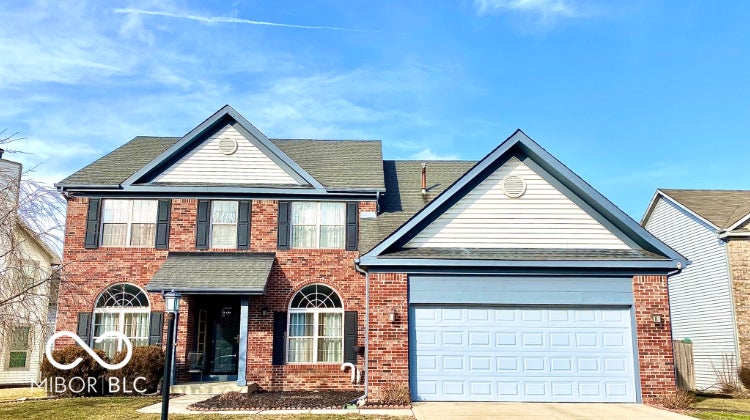 6728 Eagles Perch Drive, Indianapolis