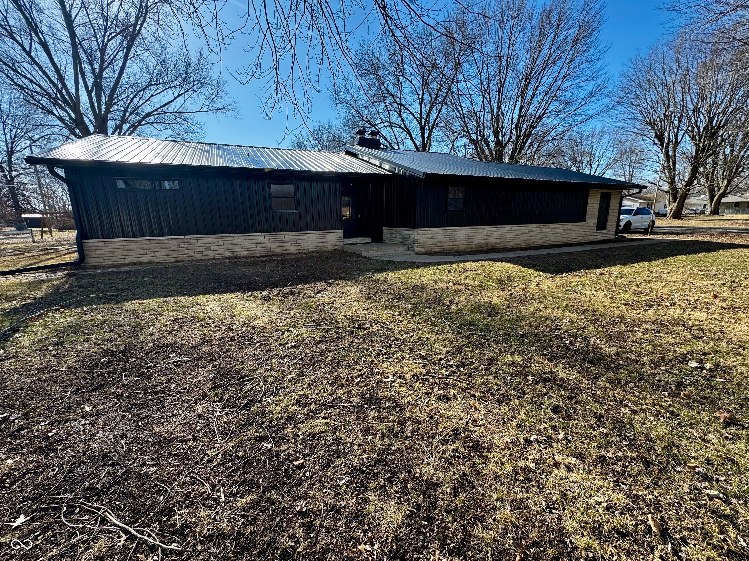 1601 W James Drive, Crawfordsville