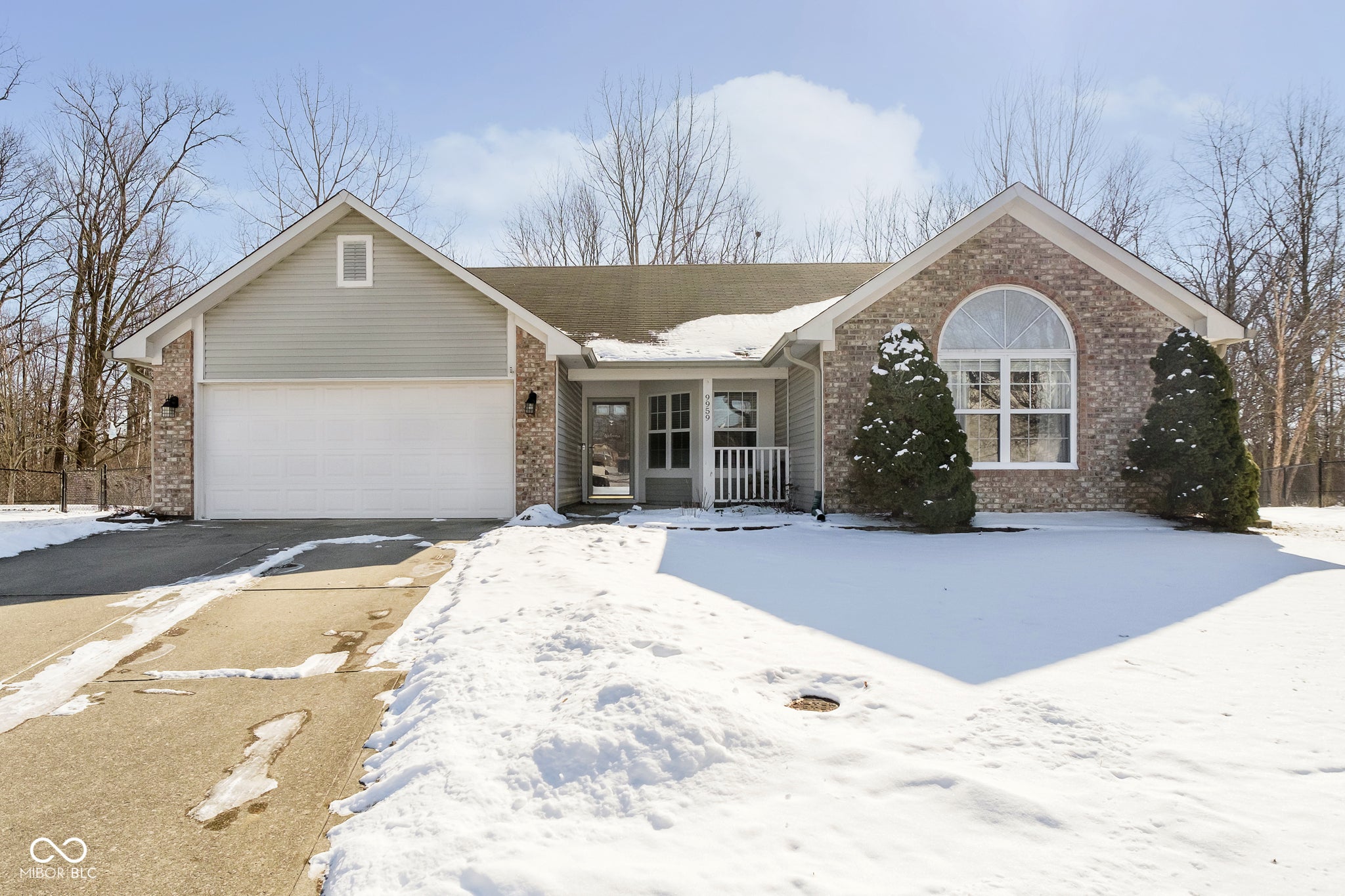 9959 Comb Run Court, Avon