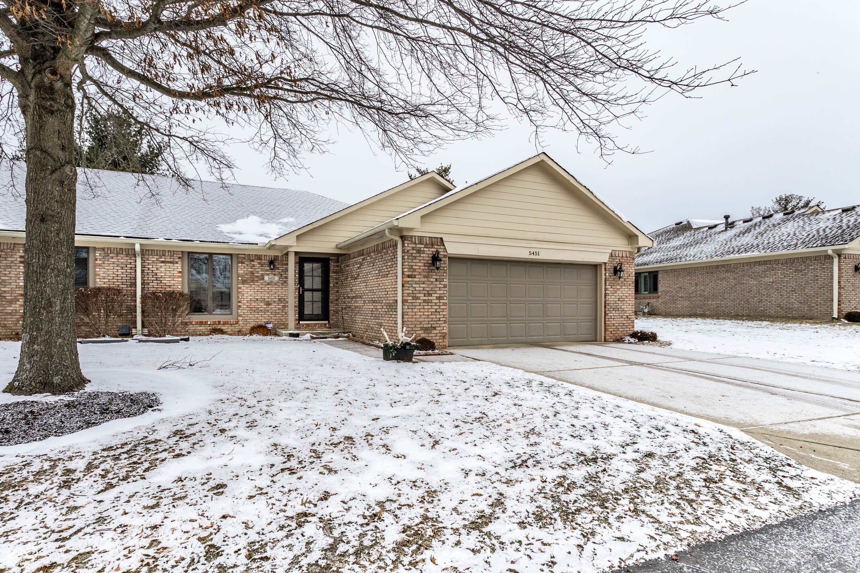 Photo of 5451 Carnoustie Circle Avon, IN 46123