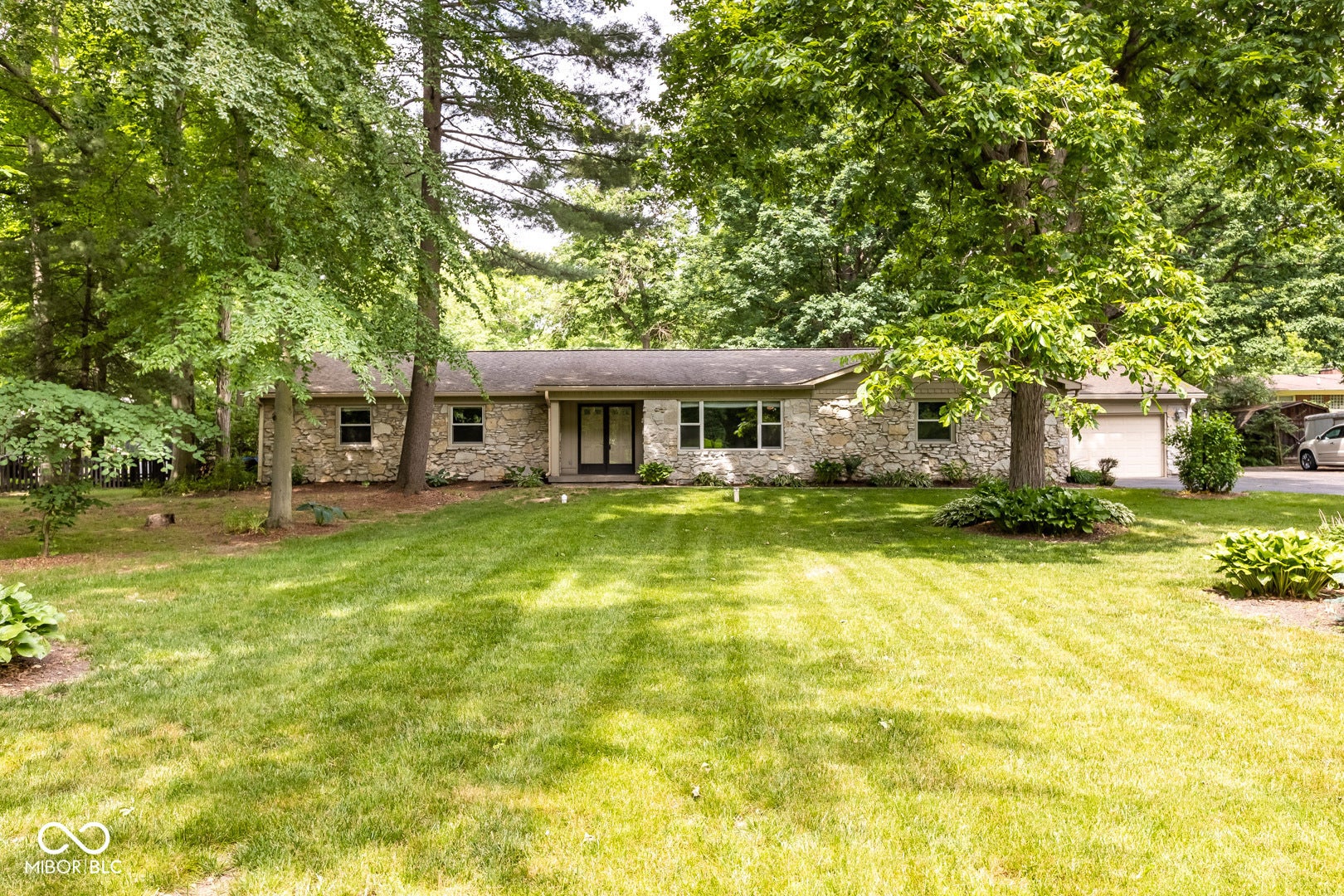 9228 Westfield Boulevard, Indianapolis