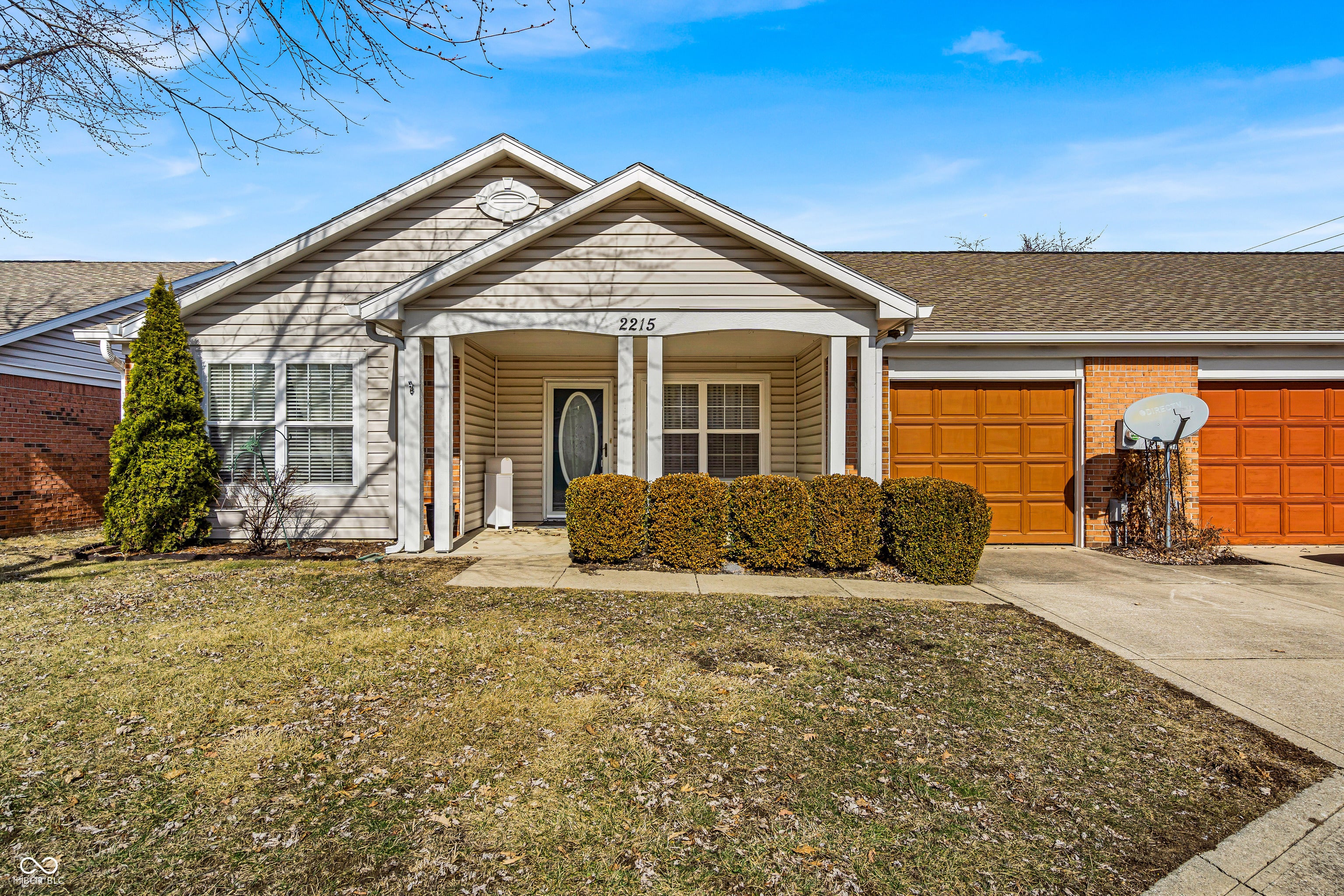 2215 Elm Leaf Lane, Indianapolis