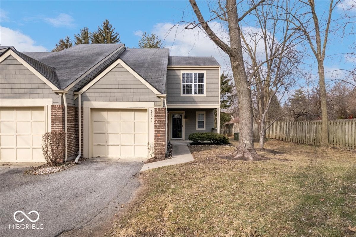 9571 Aberdare Drive, Indianapolis