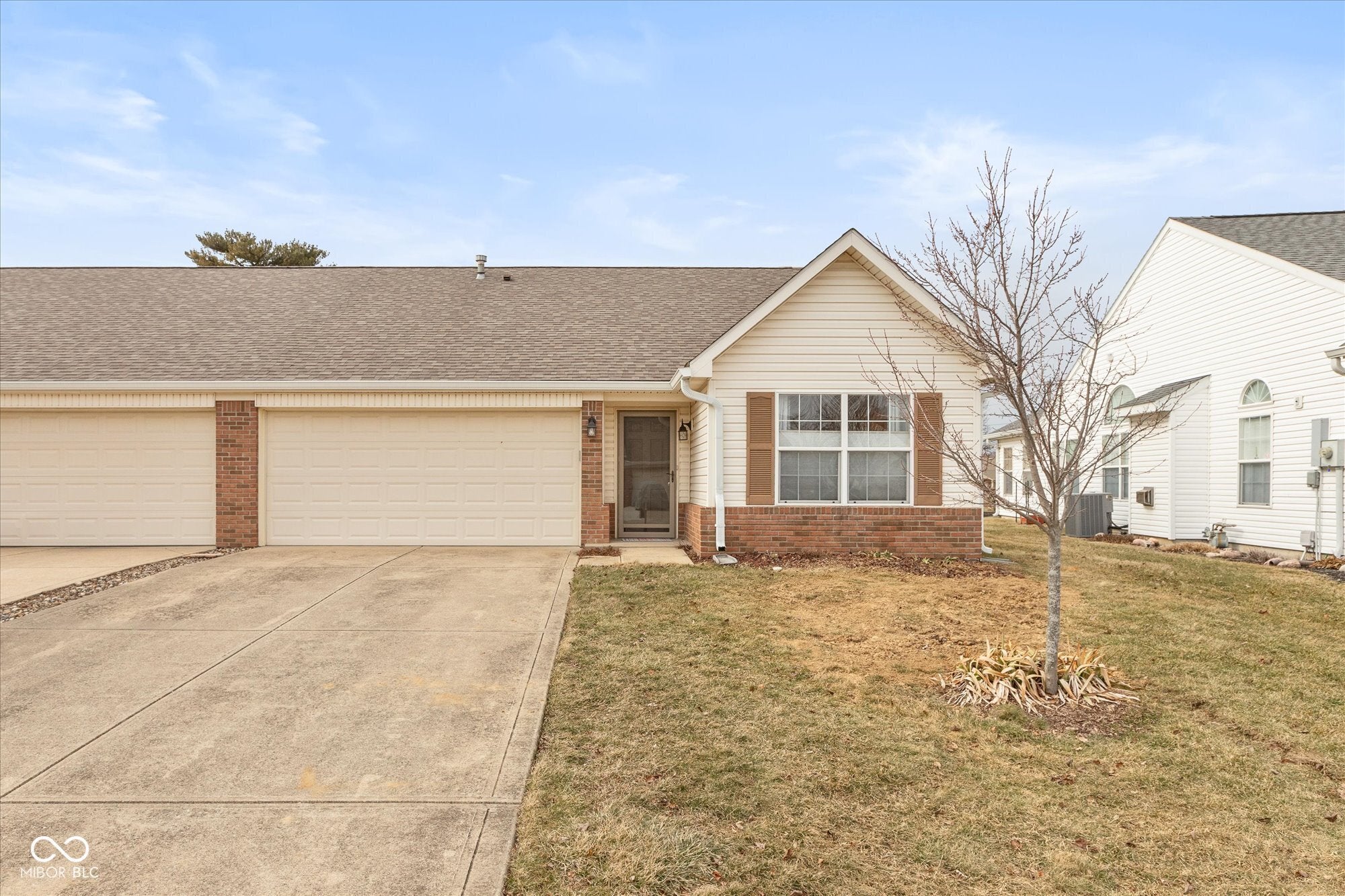 1280 Vicksburg S Drive, Greenwood