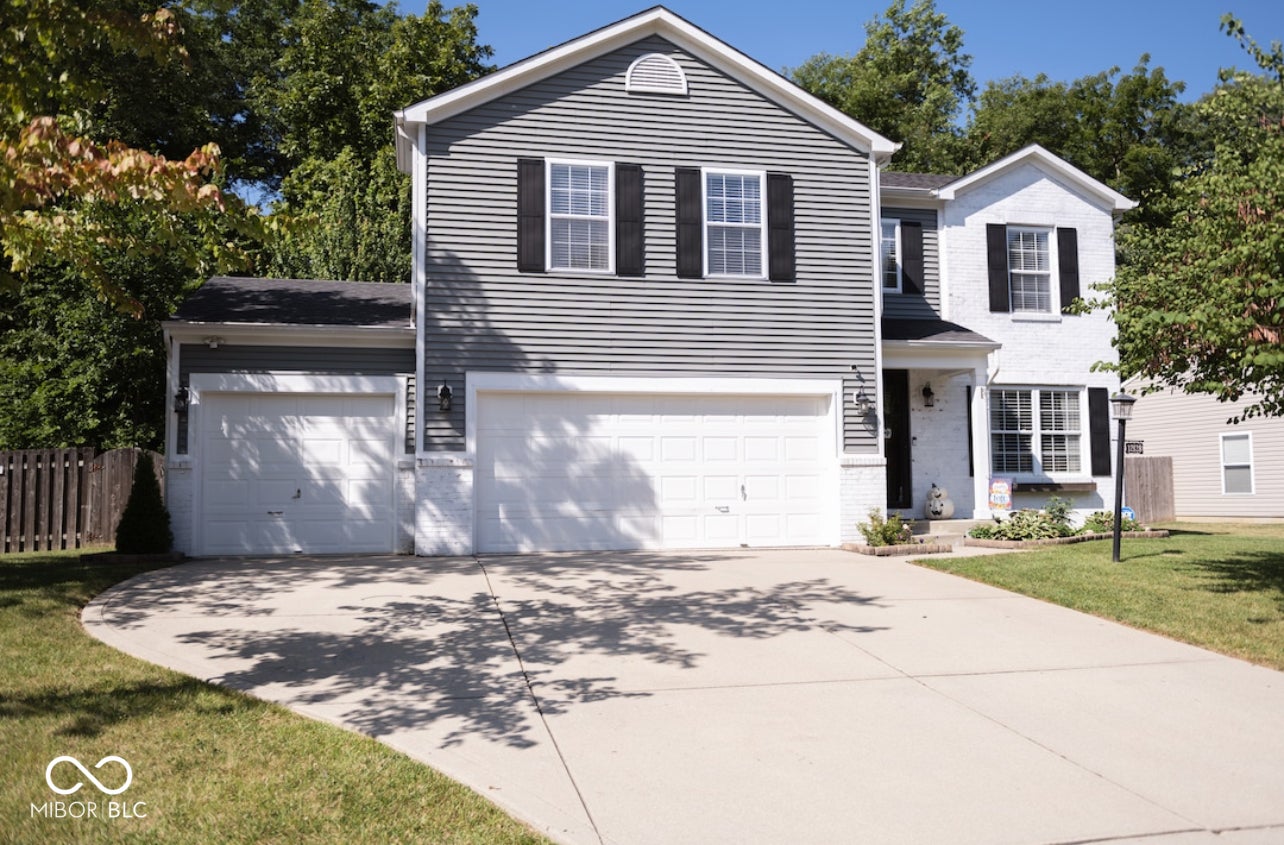 12128 Princewood Court, Fishers