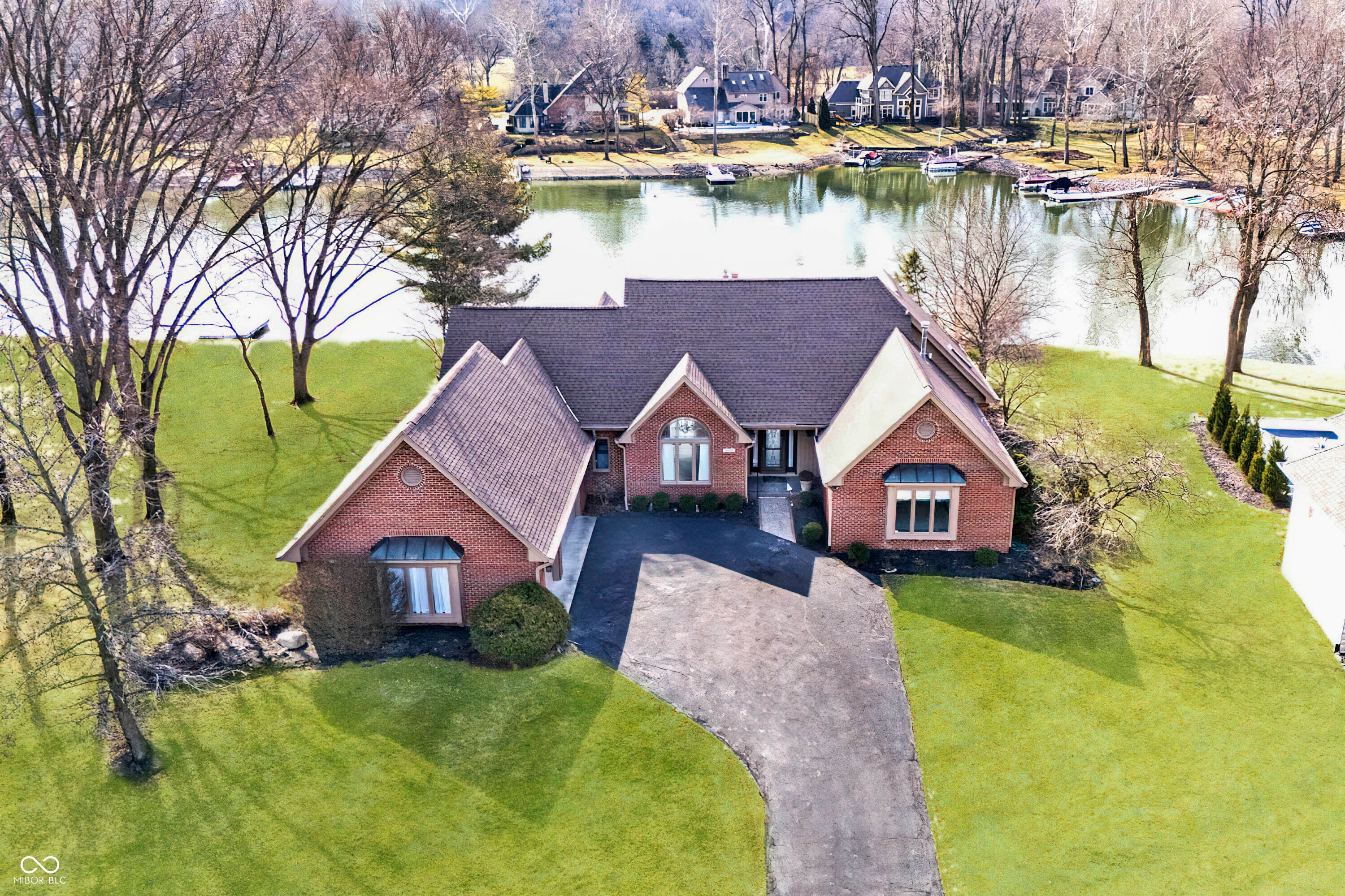 5519 Fall Creek Road, Indianapolis