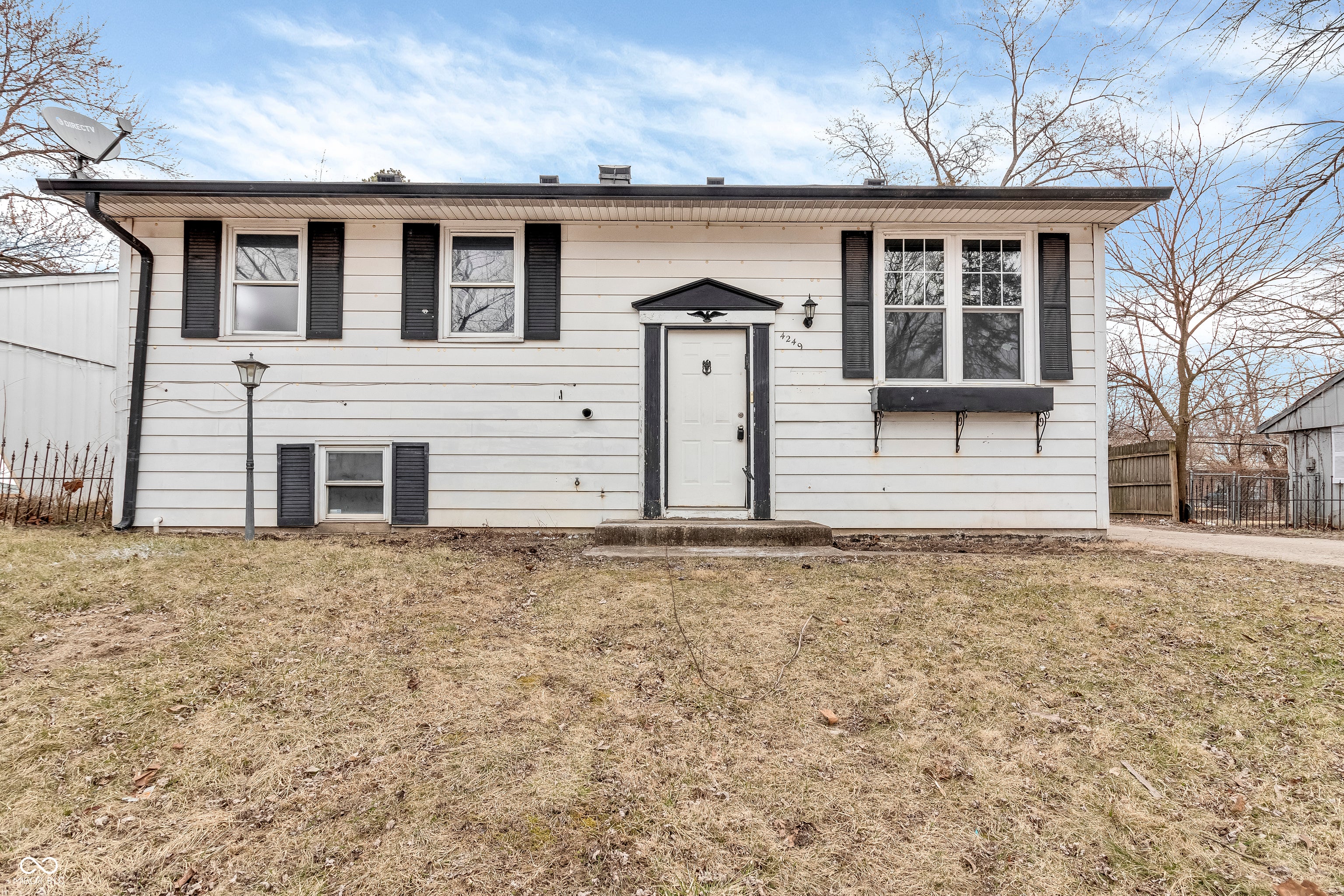 4249 Dubarry Road, Indianapolis