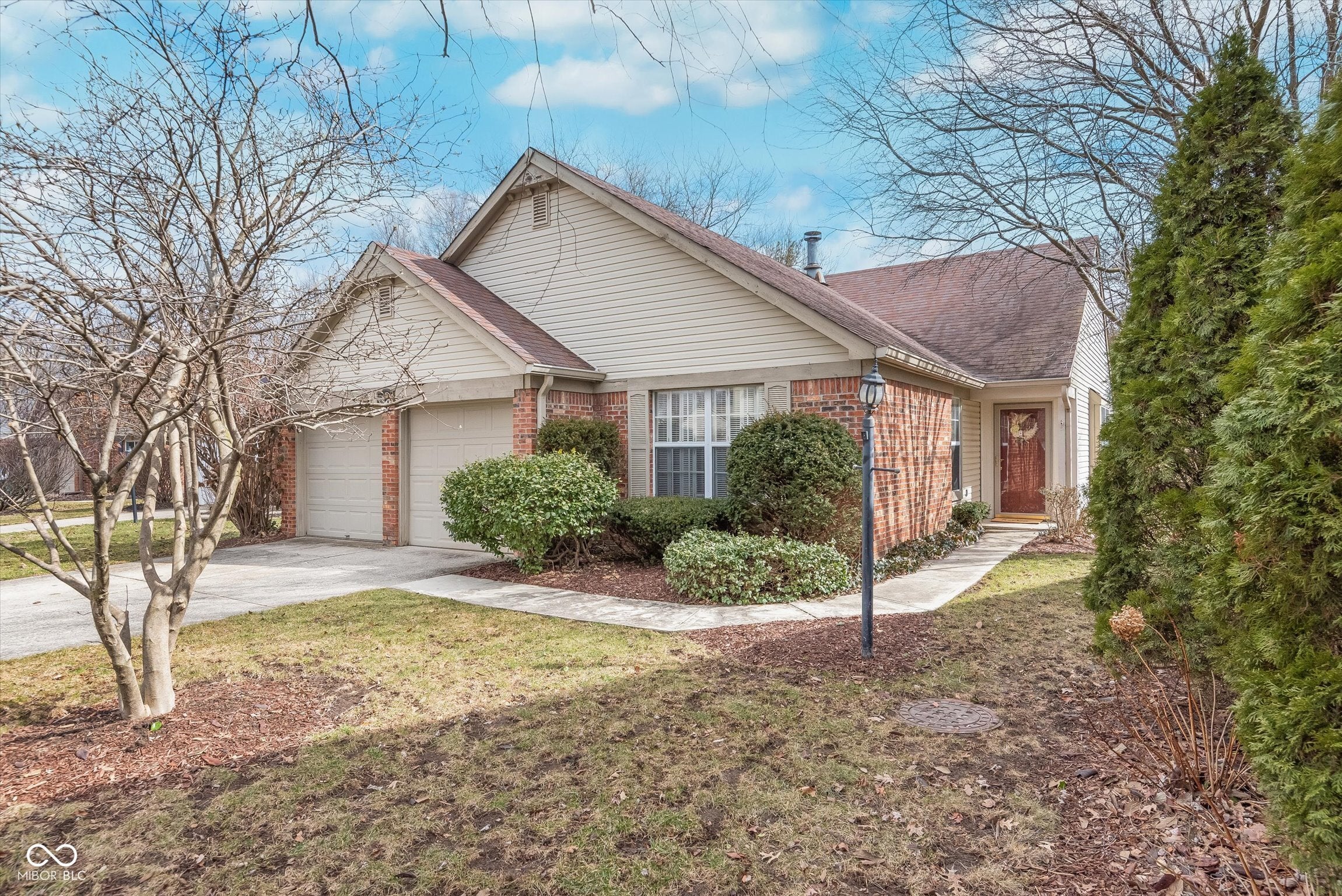 Photo of 9694 River Oak Lane E Fishers, IN 46038